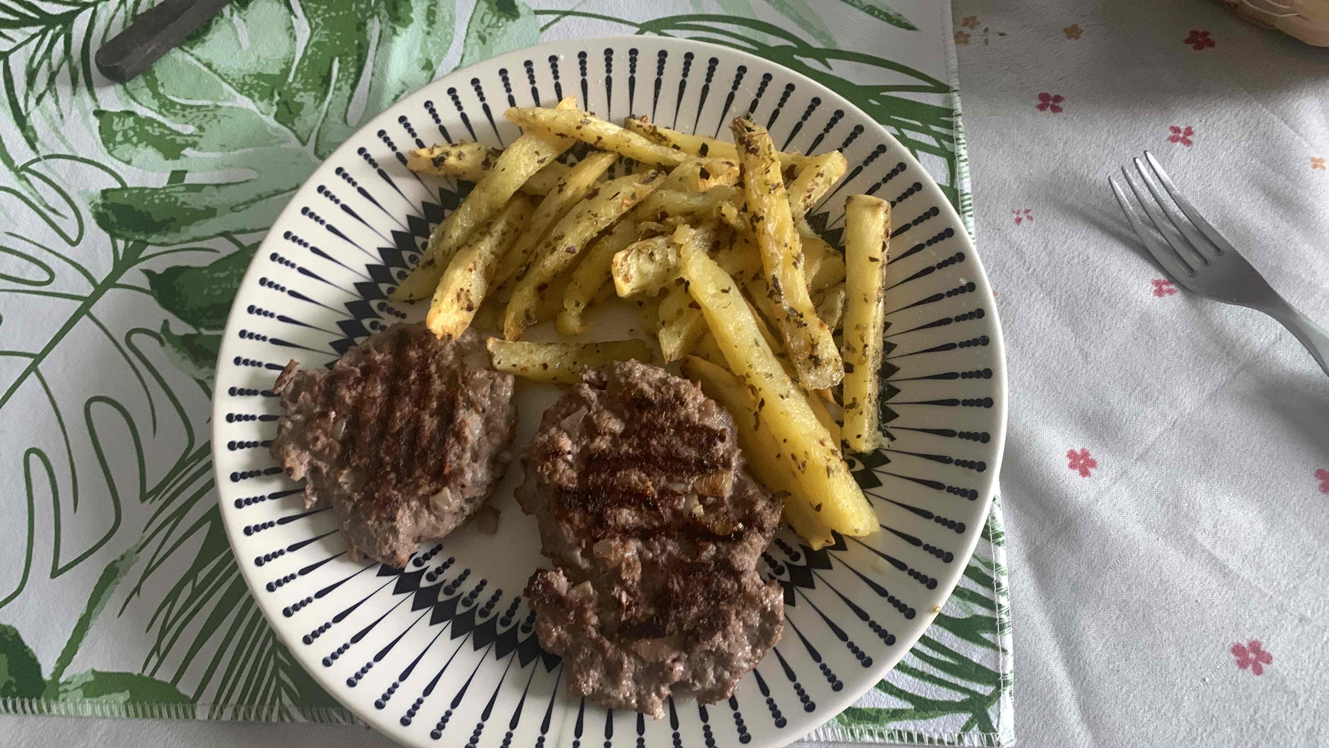 Grilled Patties with Fries