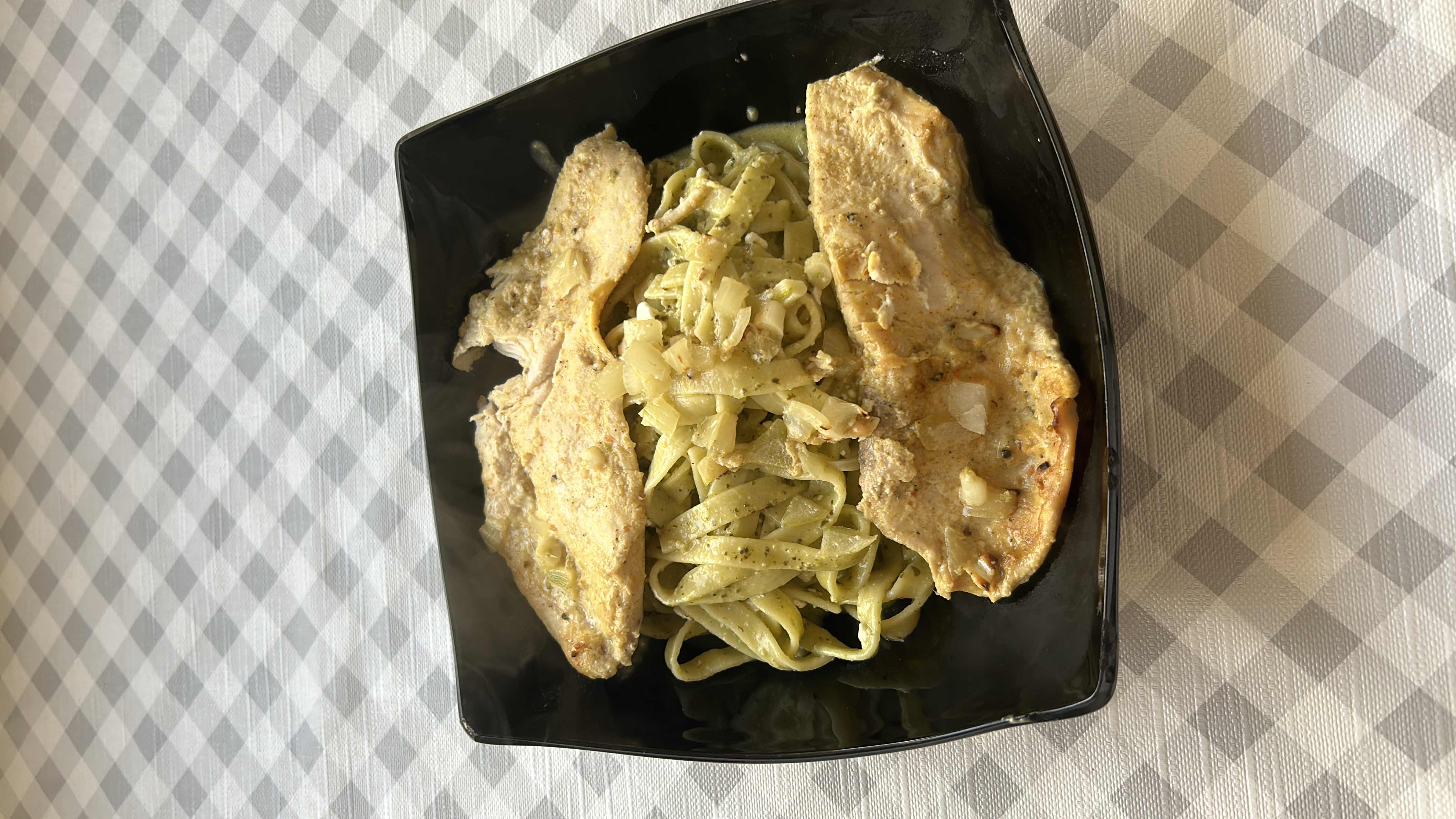 Pesto Pasta with Chicken