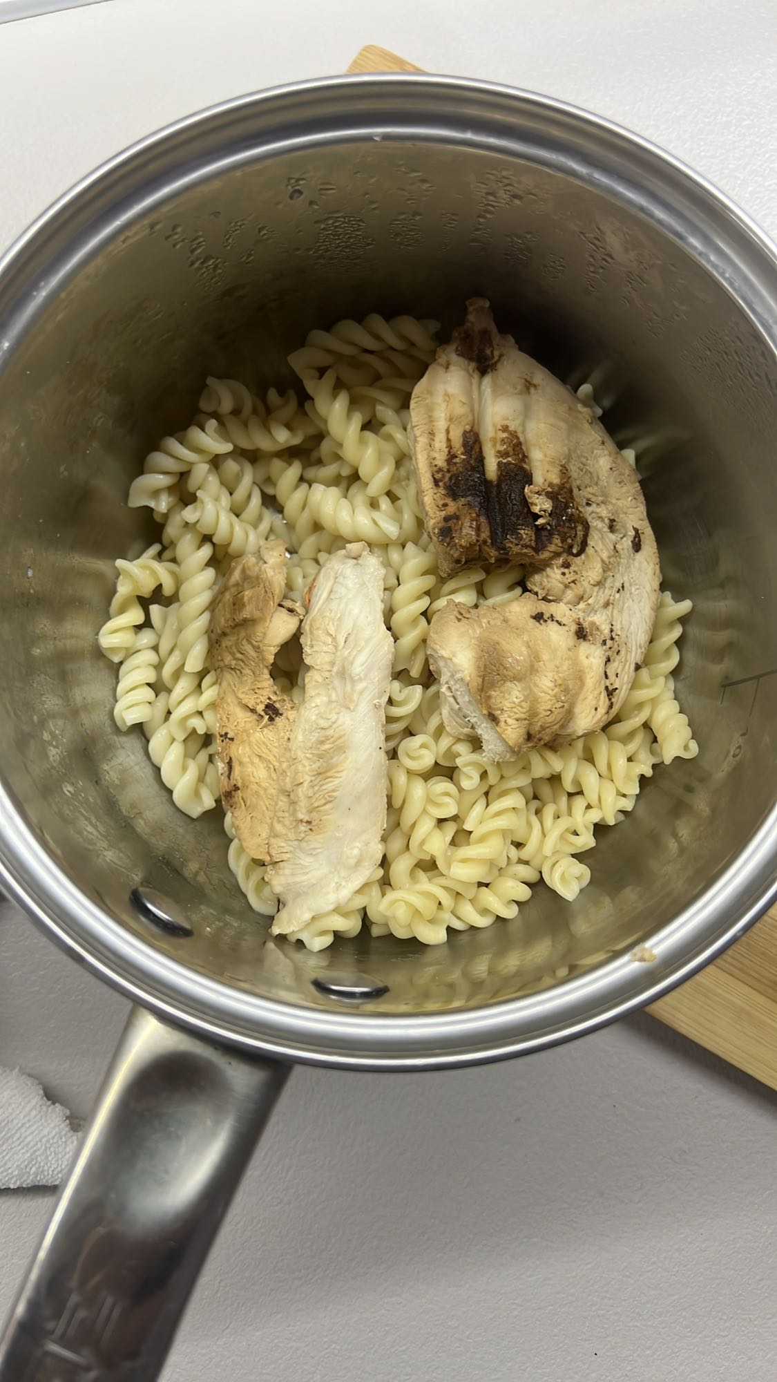 Курица с макаронами