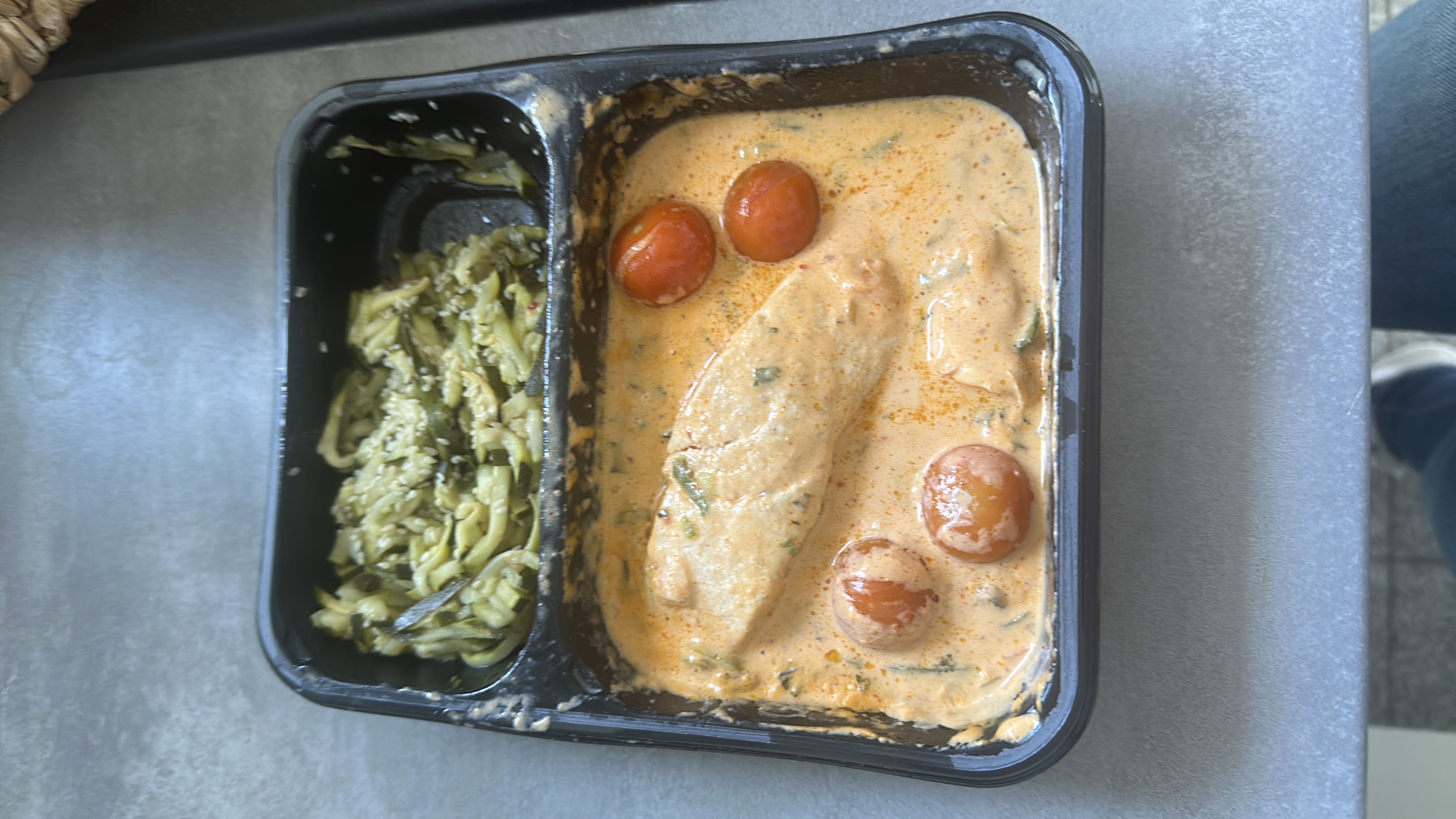 Hähnchen in Sahnesoße