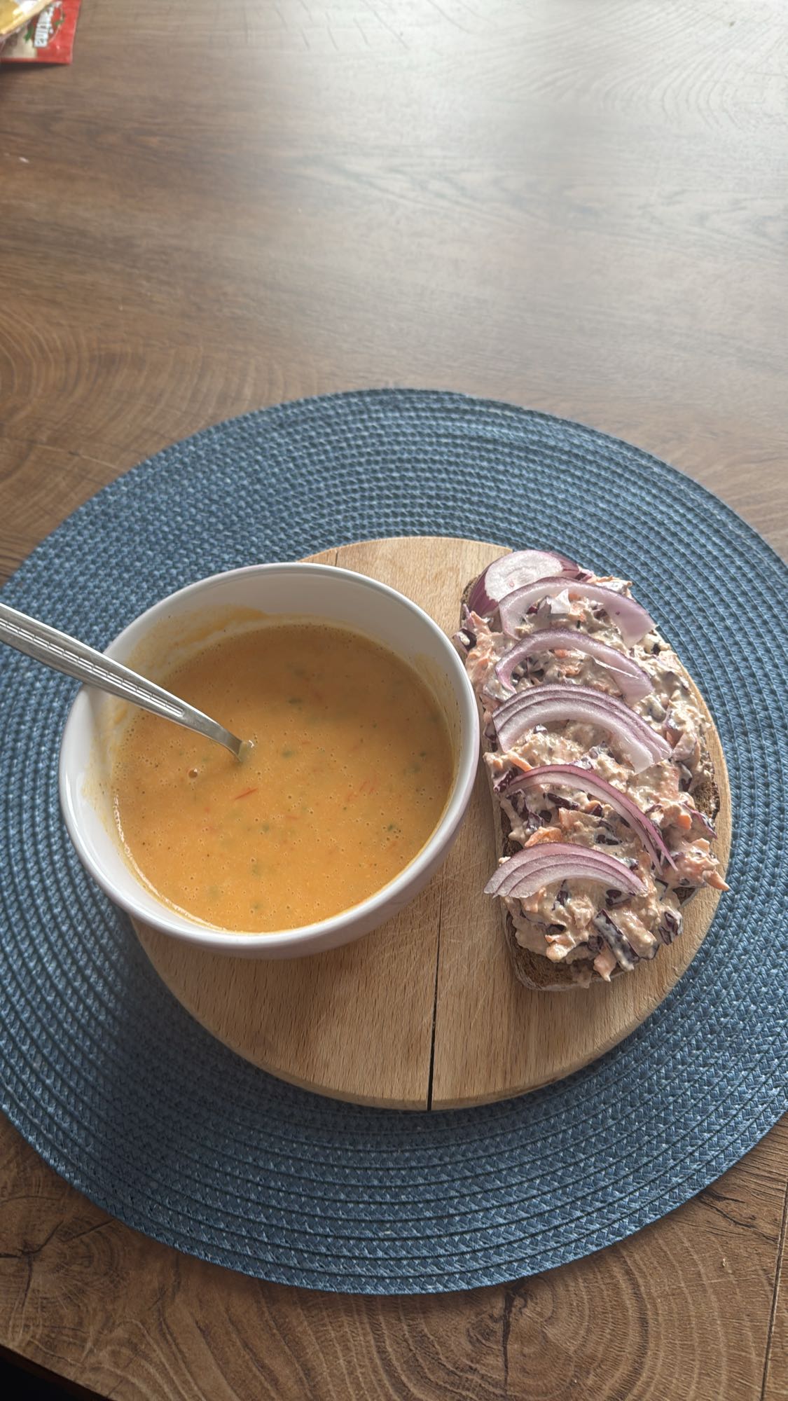 Soup with bread and spread