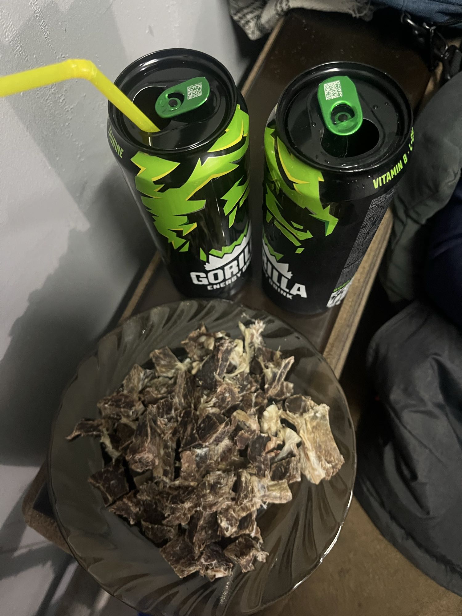 Сушеное мясо с энерг. напитком