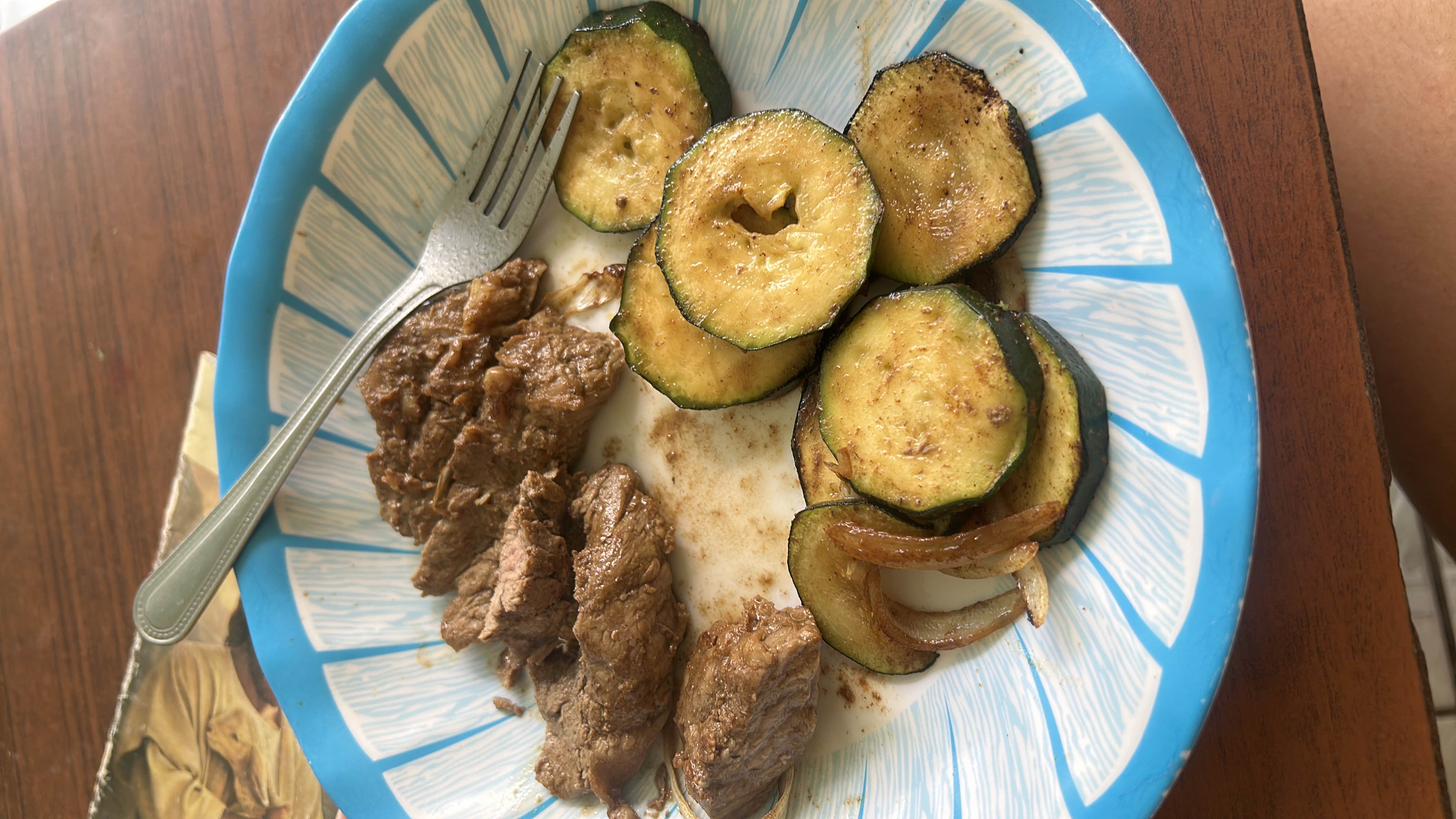 Carne con calabacín