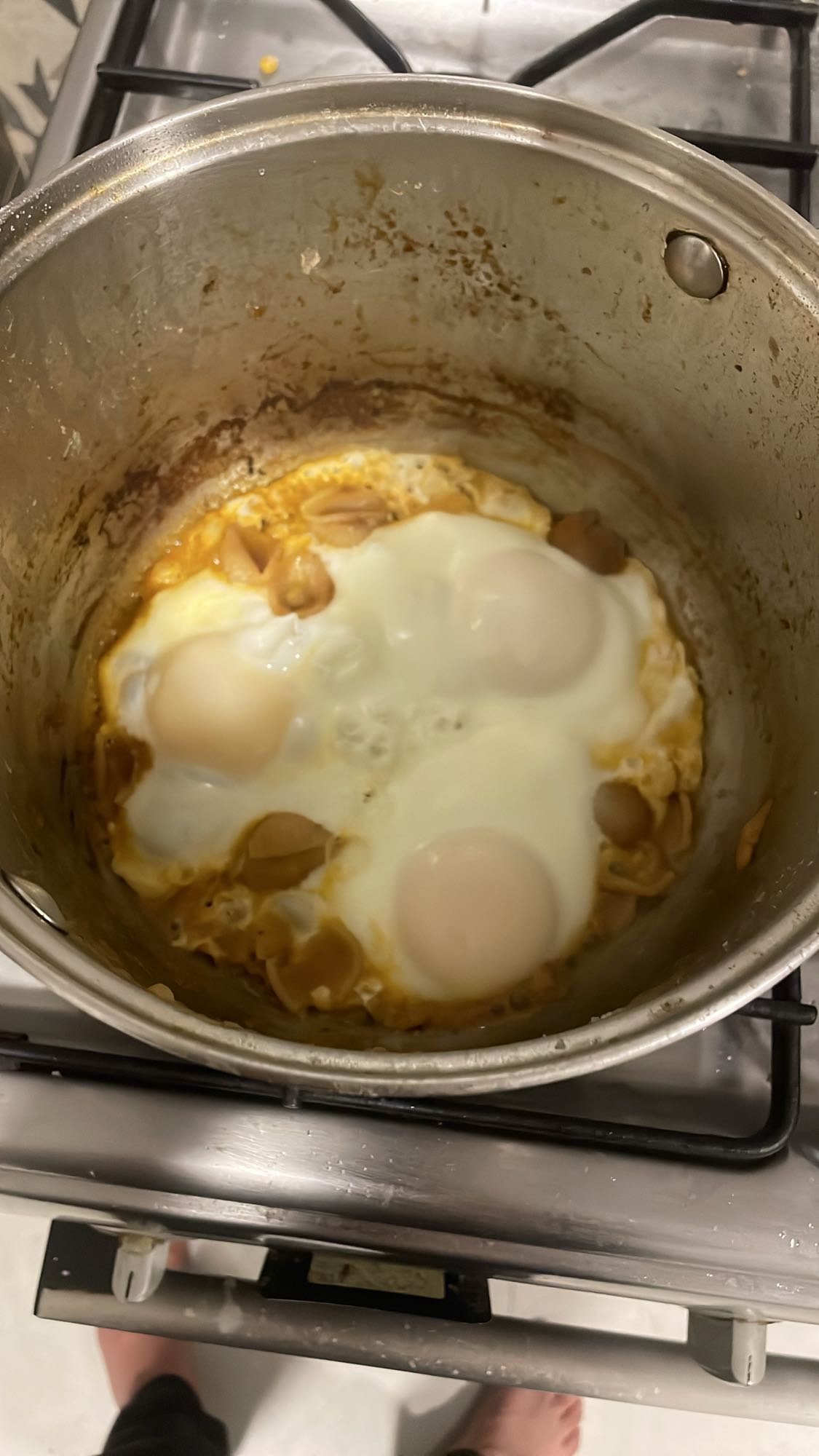 Huevos con pasta