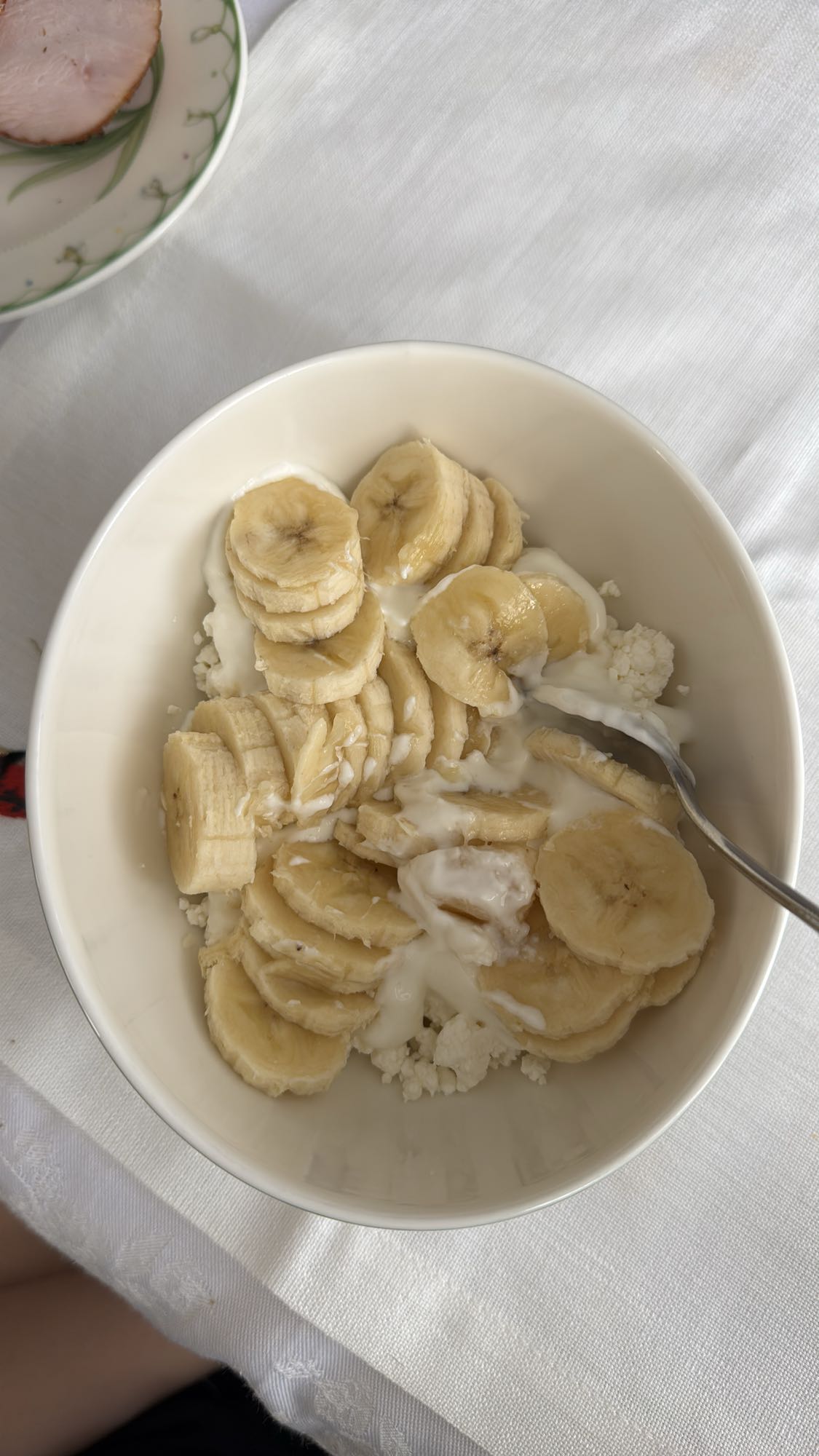Banana Cottage Cheese Bowl