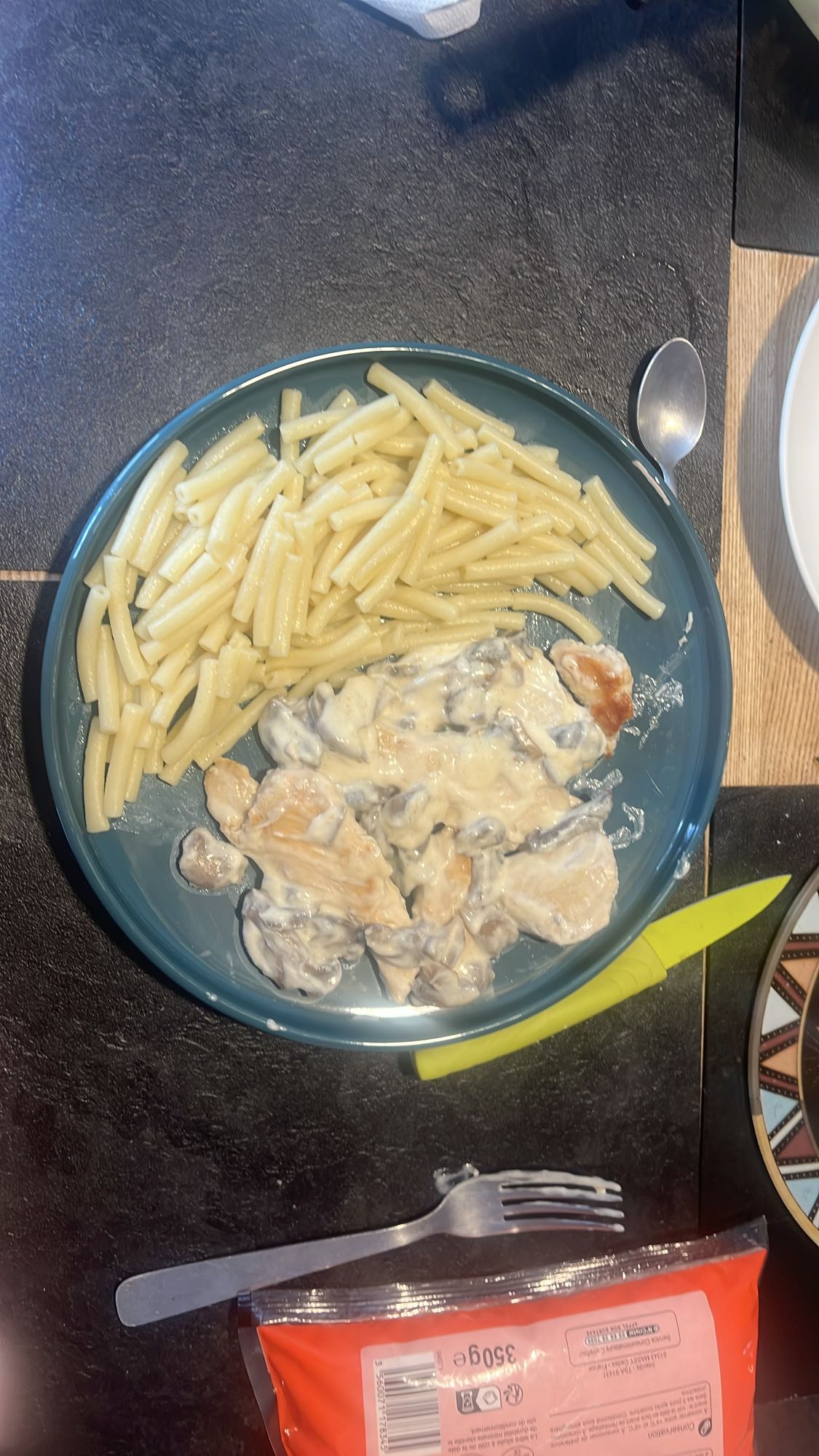 Pâtes au poulet sauce crème
