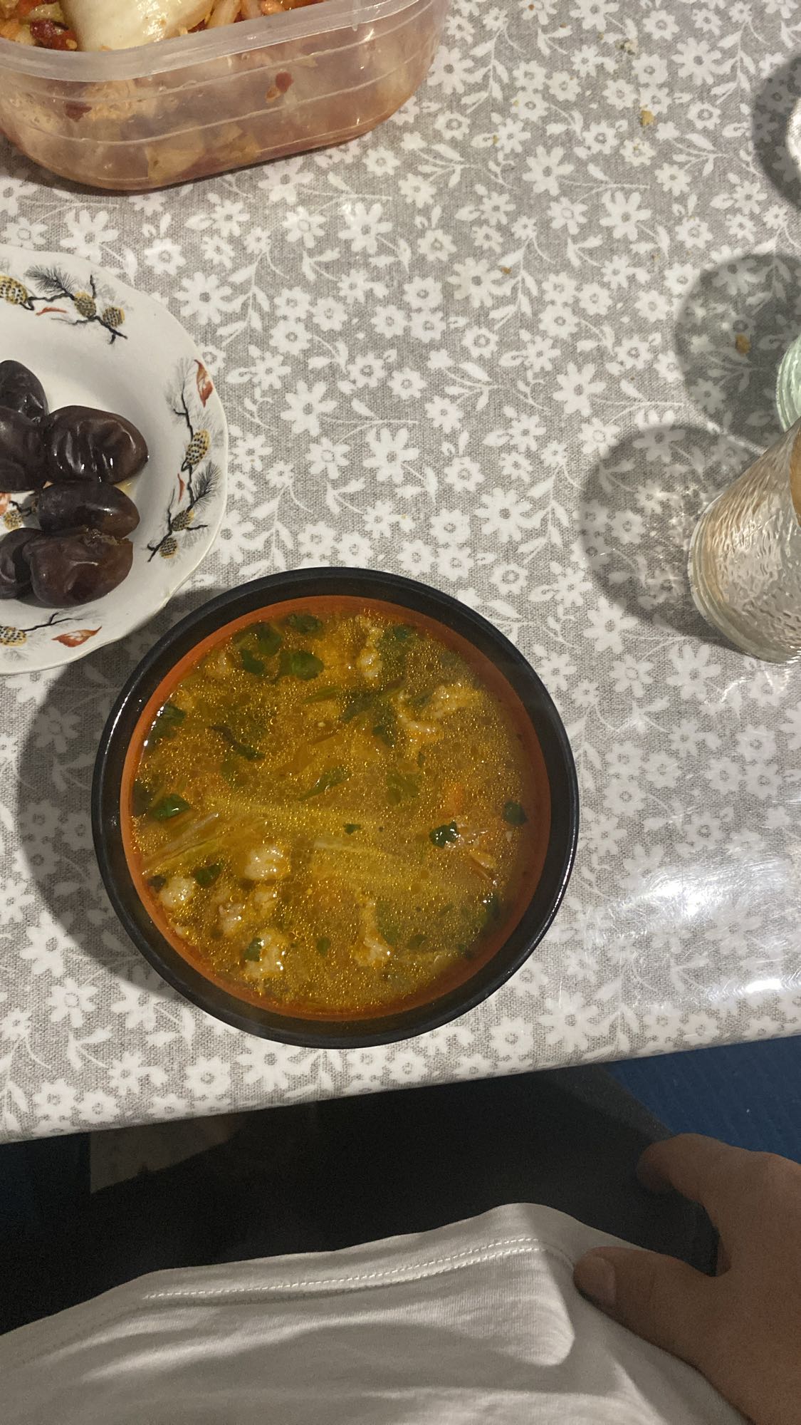 Суп с мясом и зеленью