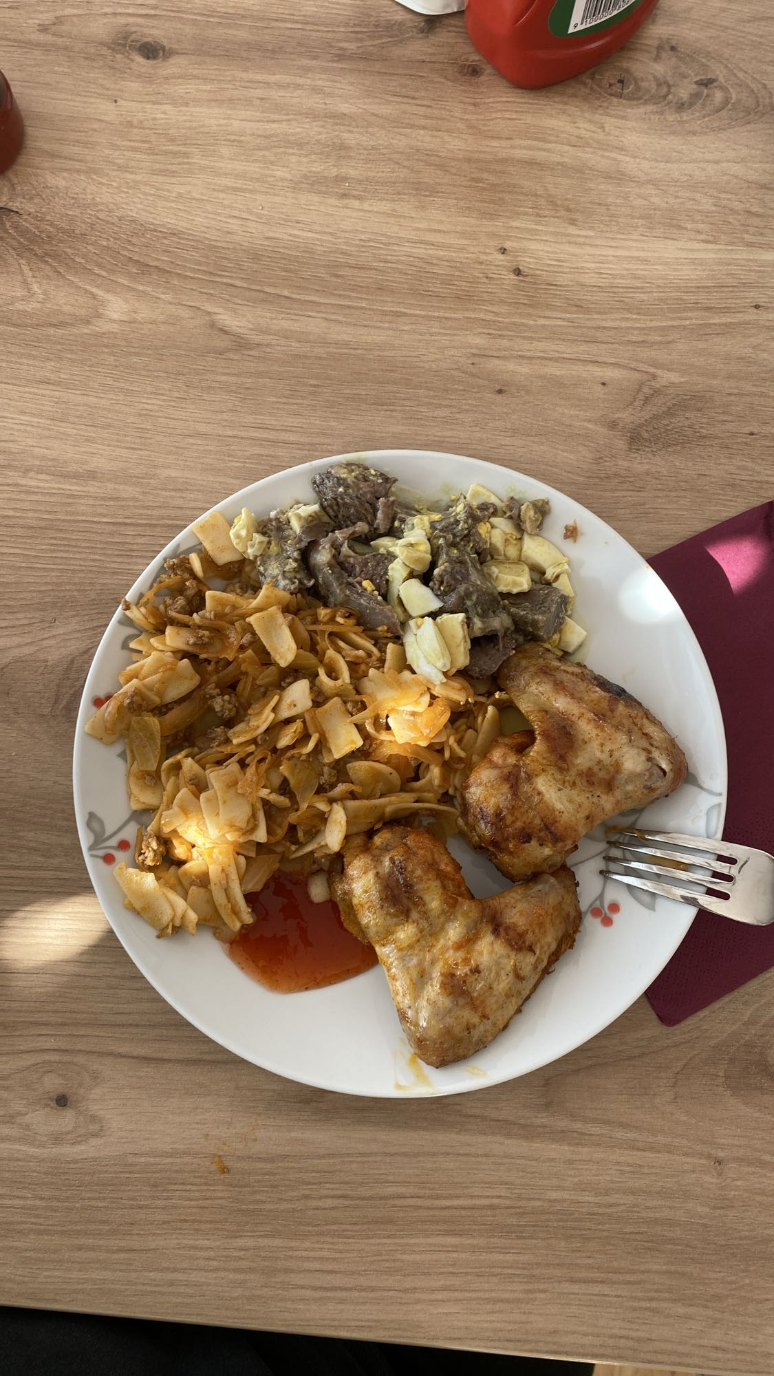 Pasta with meat and chicken