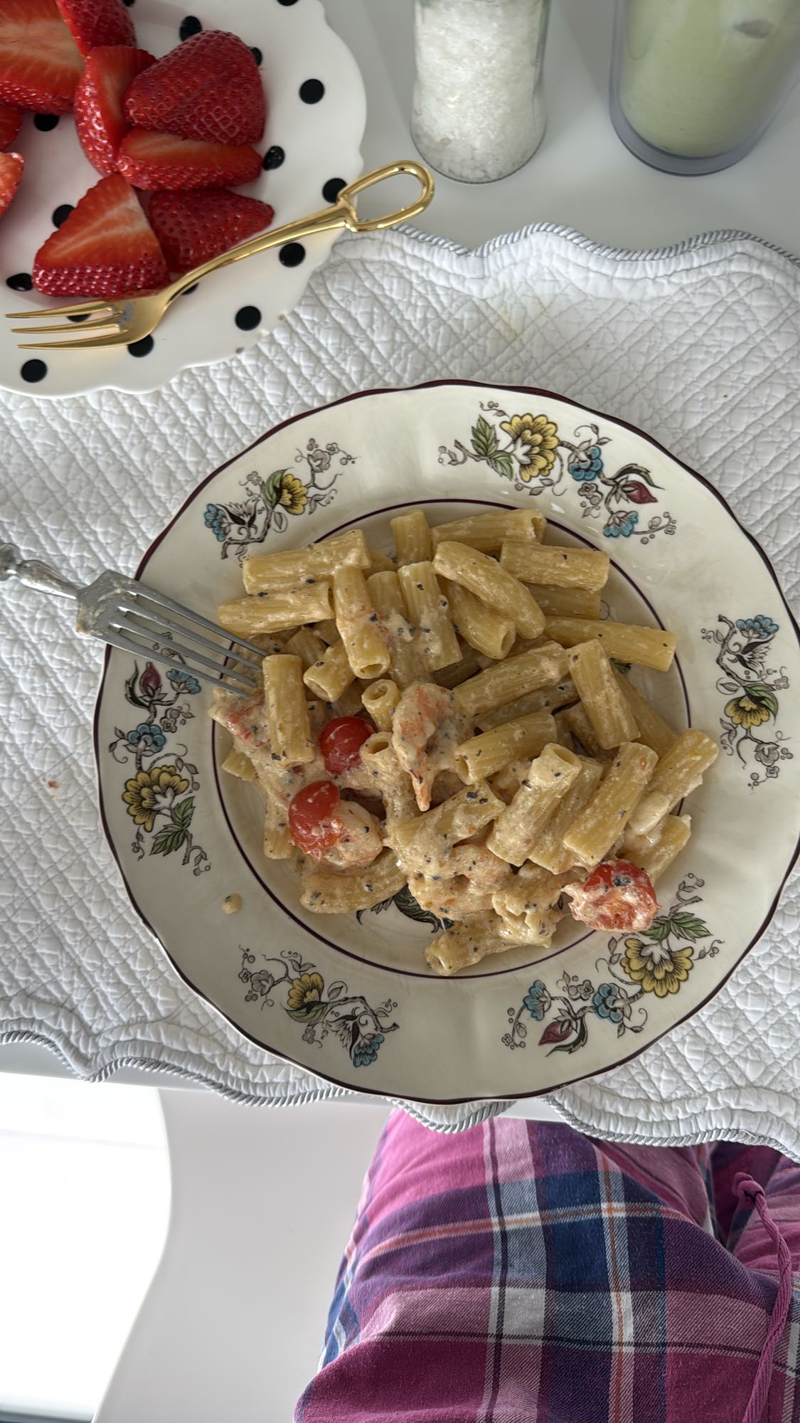 Pasta cremosa con pollo
