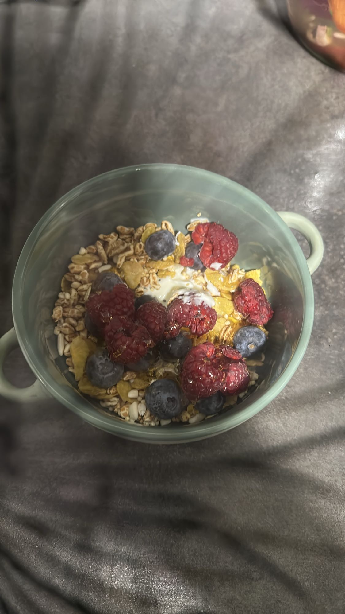 Granola con frutas