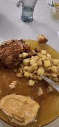 Poulet avec pommes de terre
