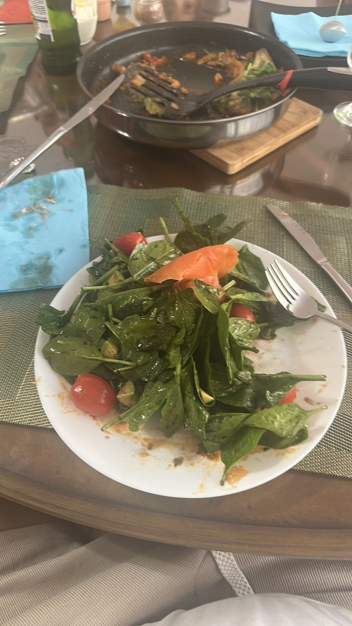 Spinach Salmon Salad