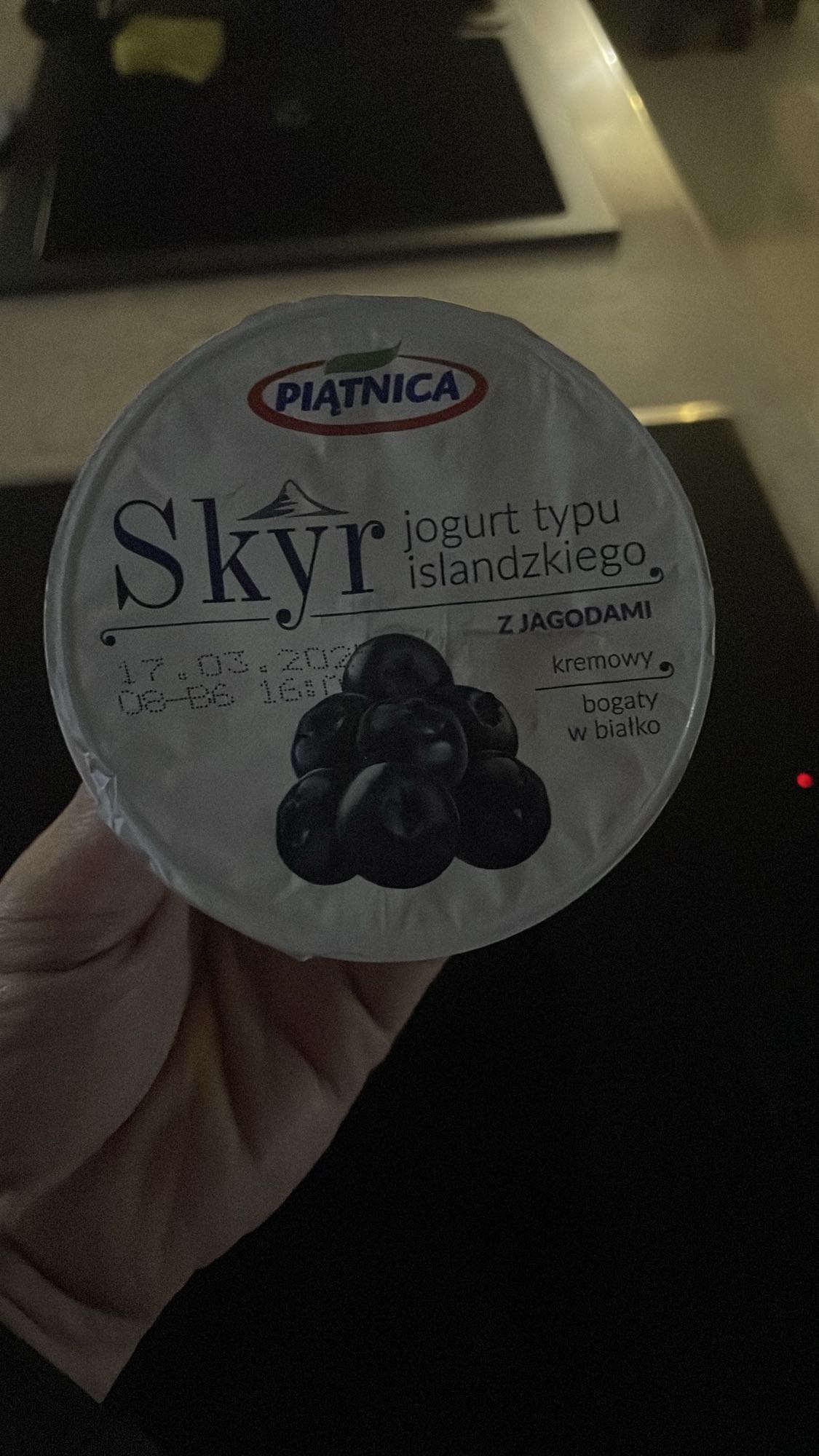 Skyr jagodowy