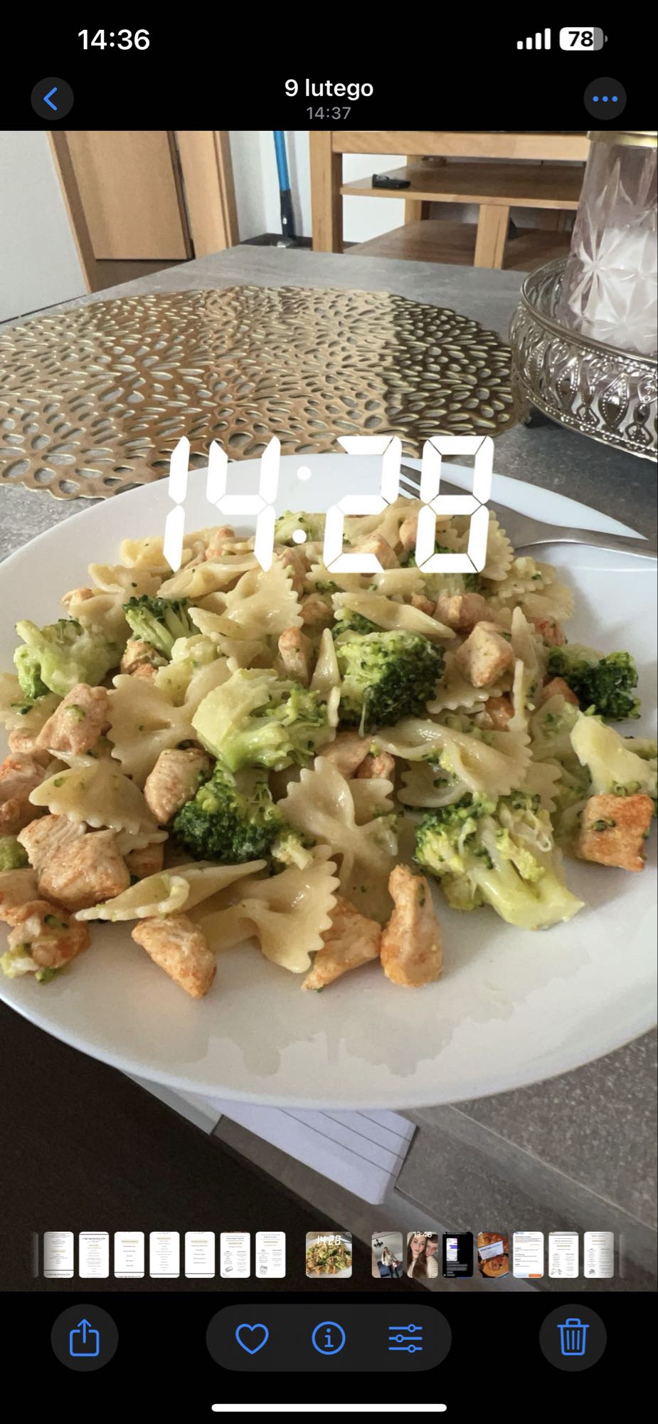 Makaron z kurczakiem i brokułami