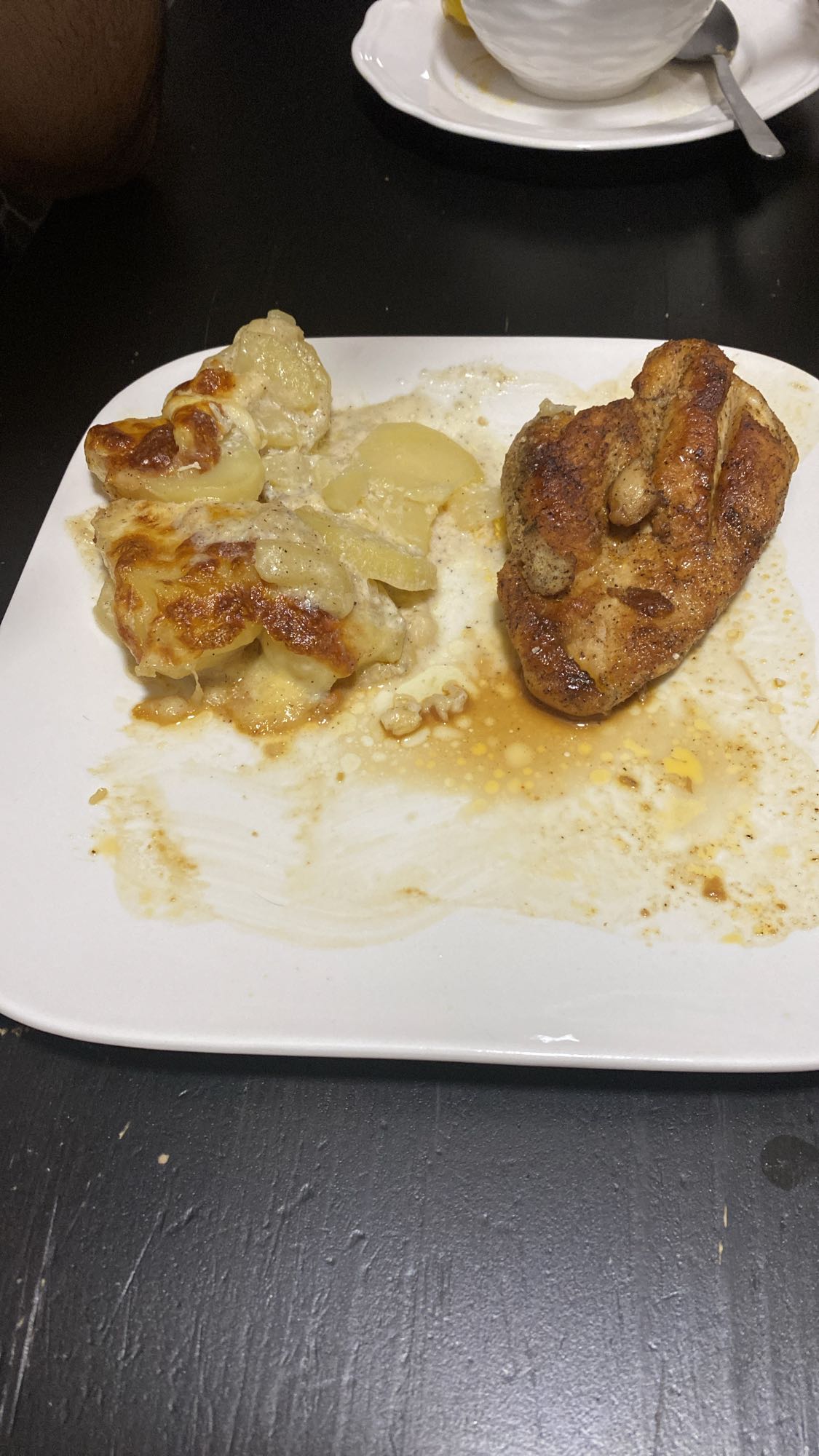 Poulet rôti et gratin