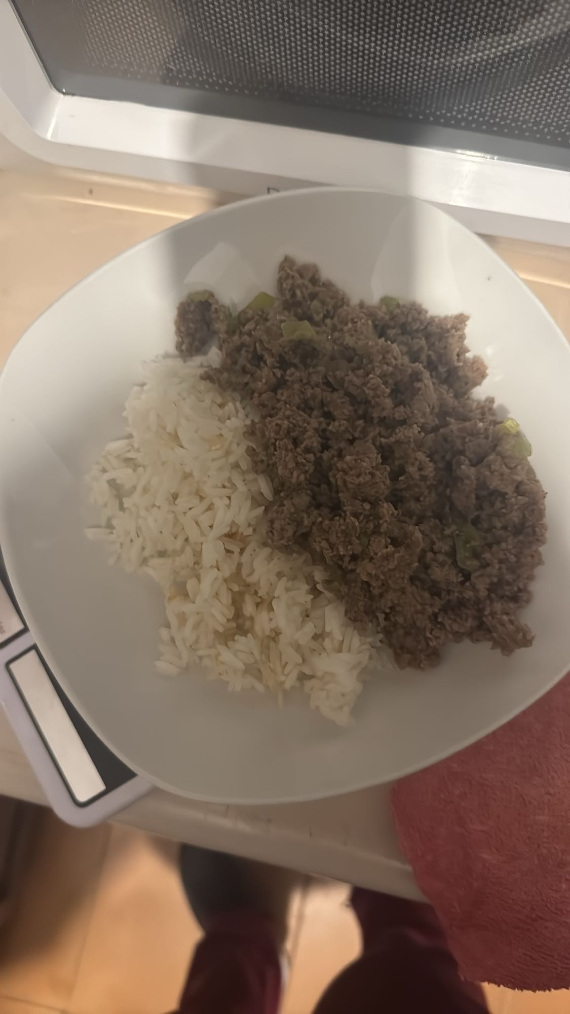 Arroz con carne molida