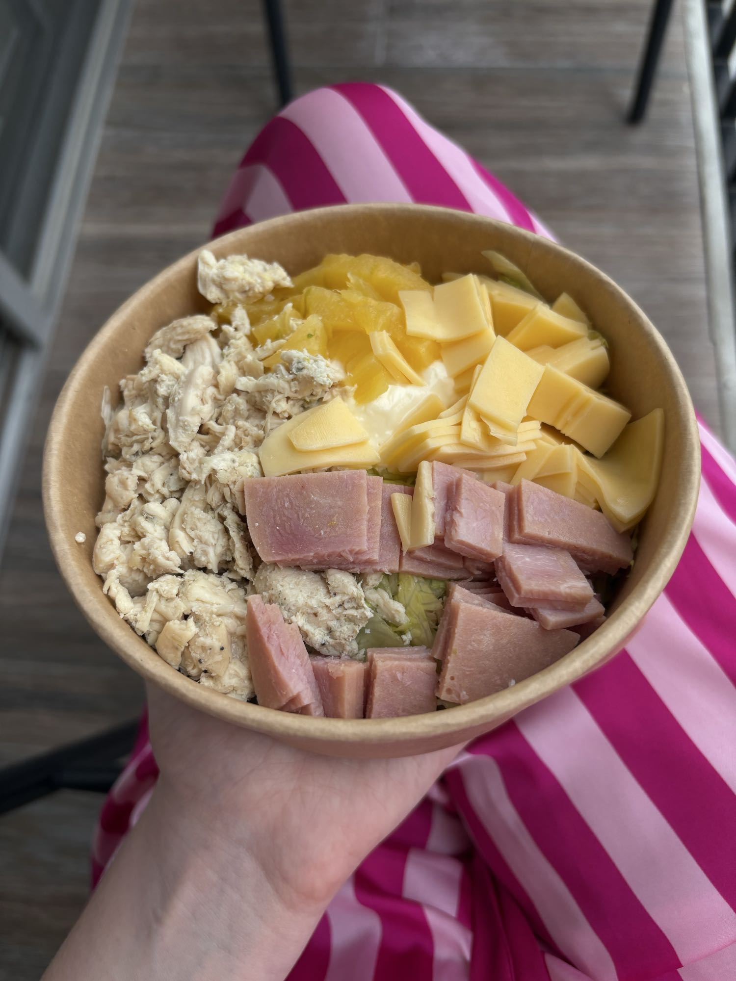 Ensalada de pollo y jamón