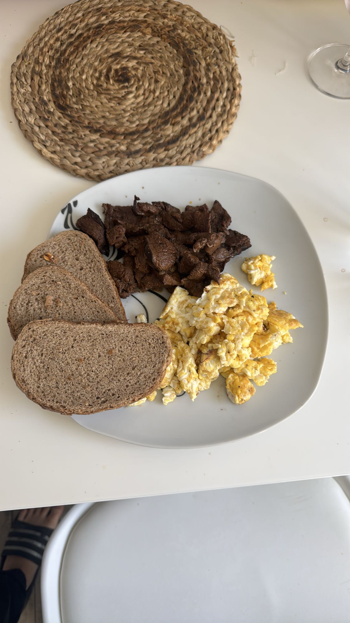 Scrambled Eggs with Beef