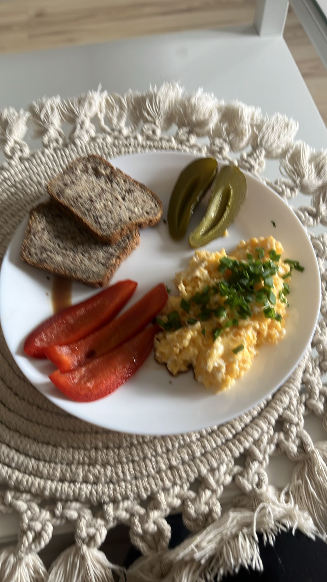 Jajecznica z warzywami