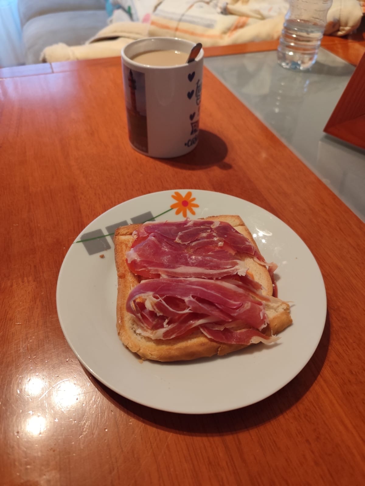 Tostada con jamón