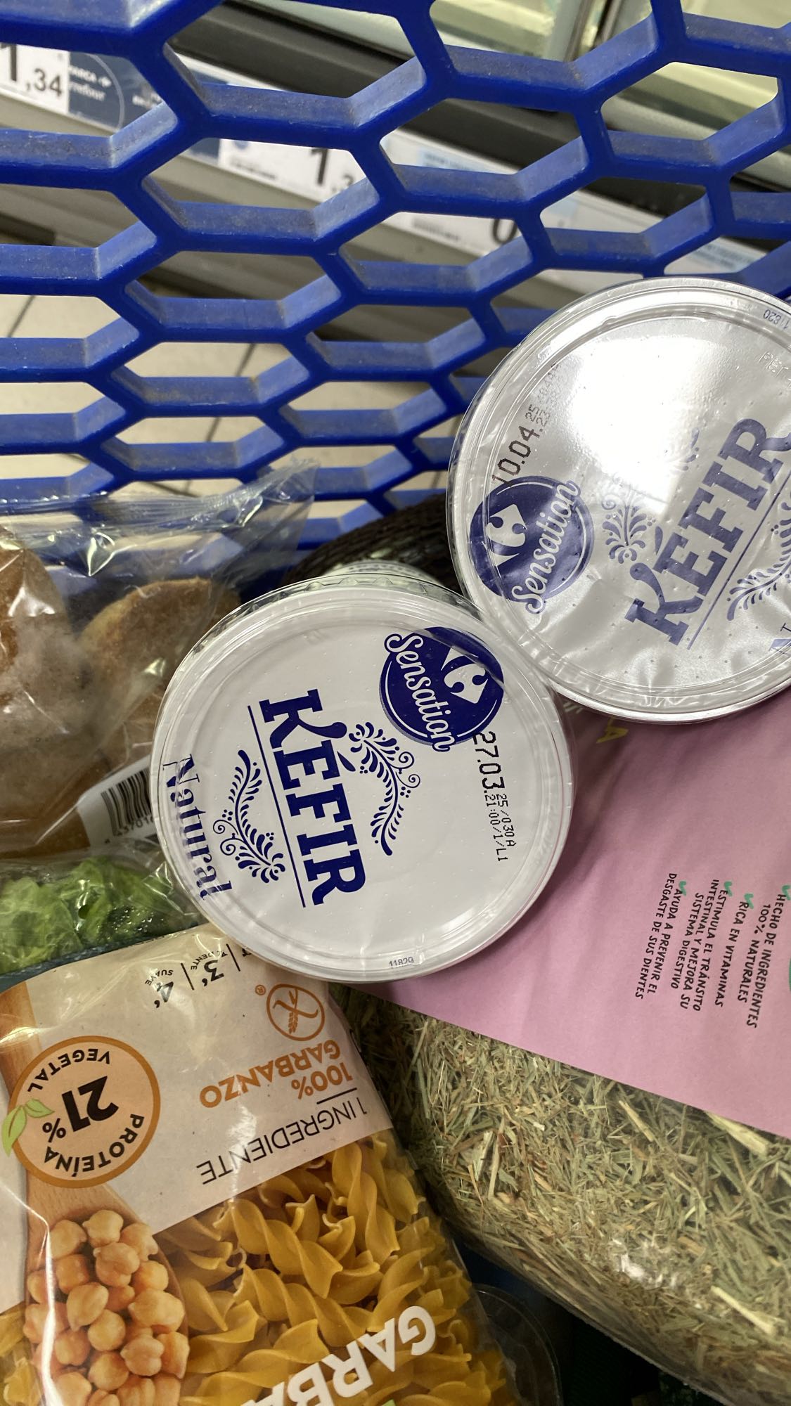 Kéfir con pasta de garbanzo