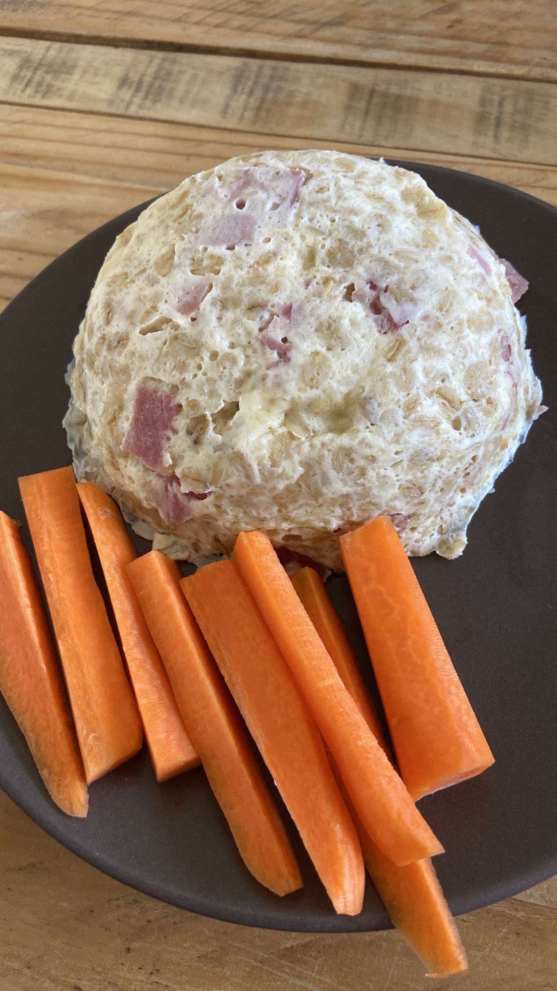 Mug cake salé au jambon