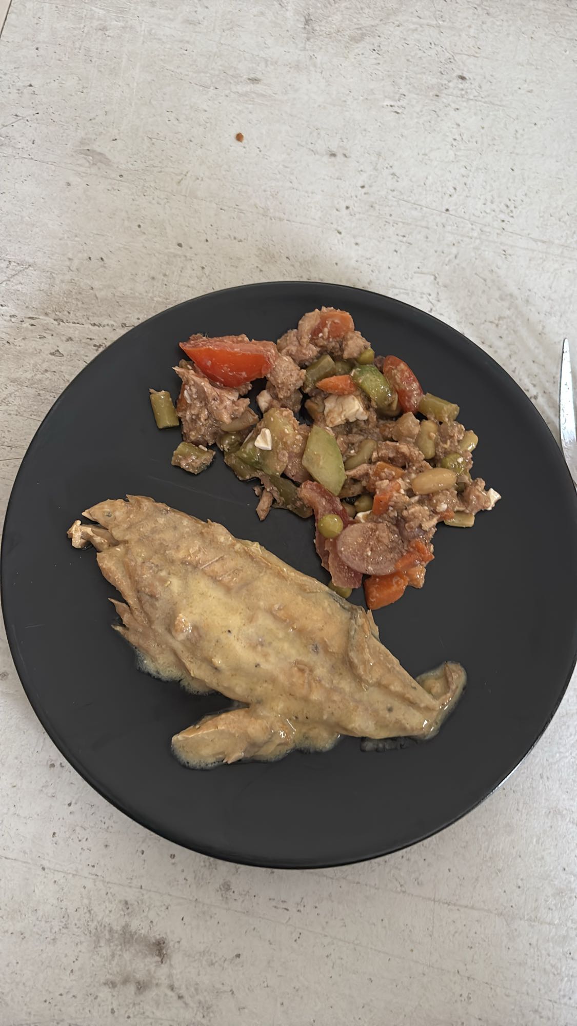 Poisson avec légumes