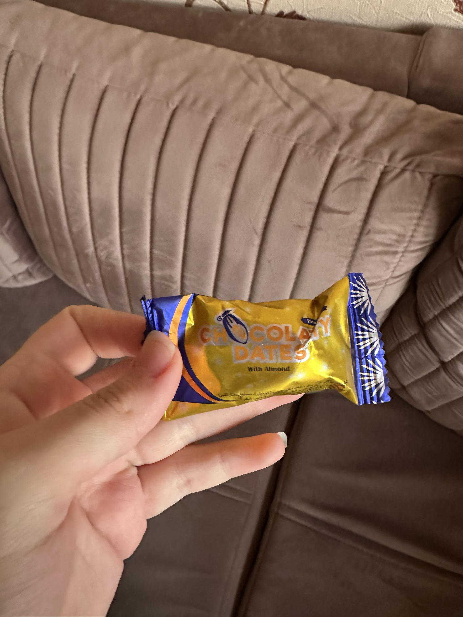 Chocolate Dates Almond