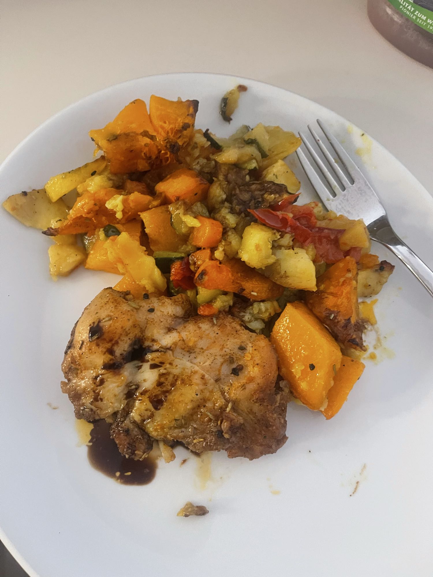 Hähnchen mit Ofengemüse