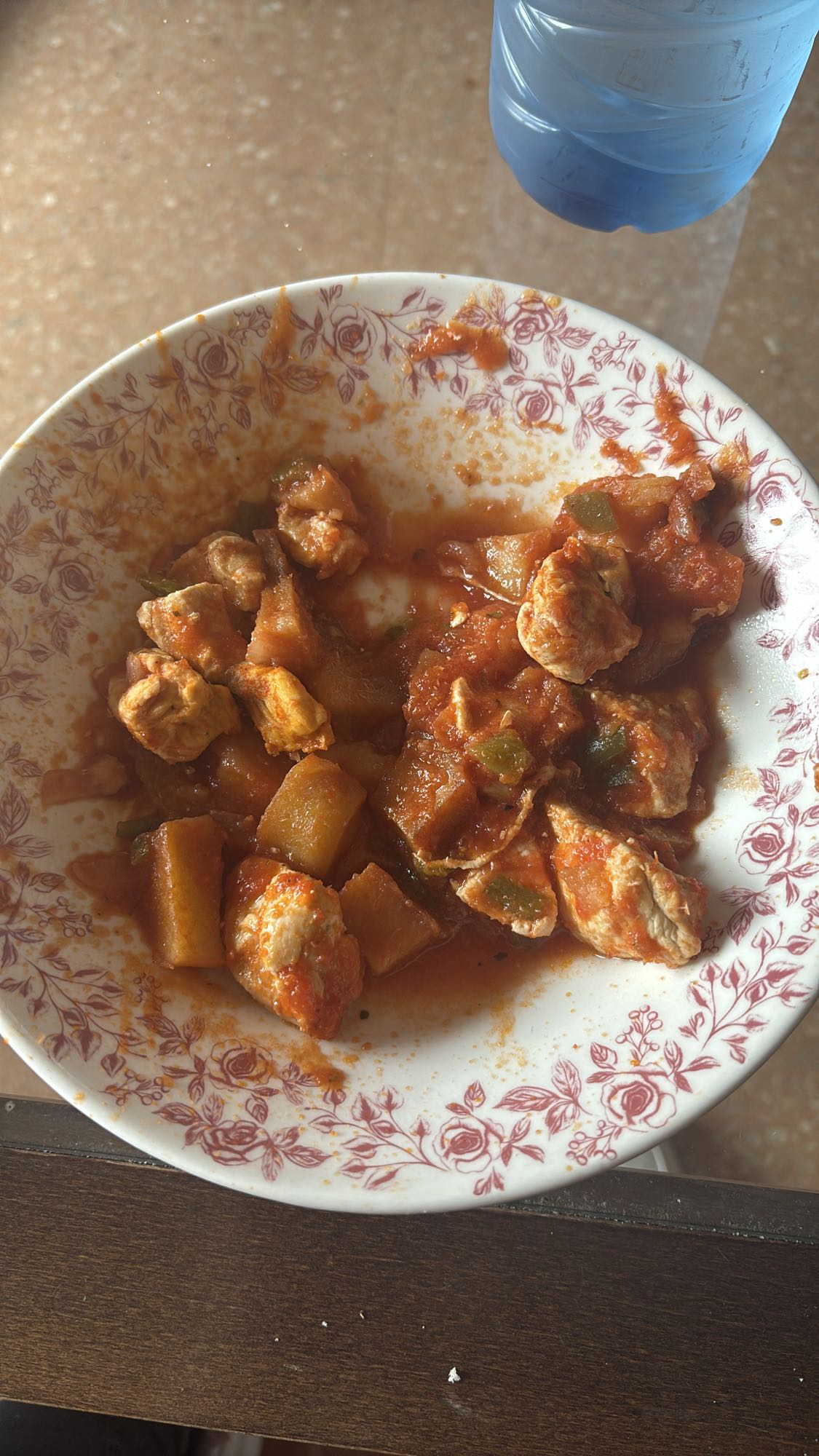 Guiso de pollo y papa