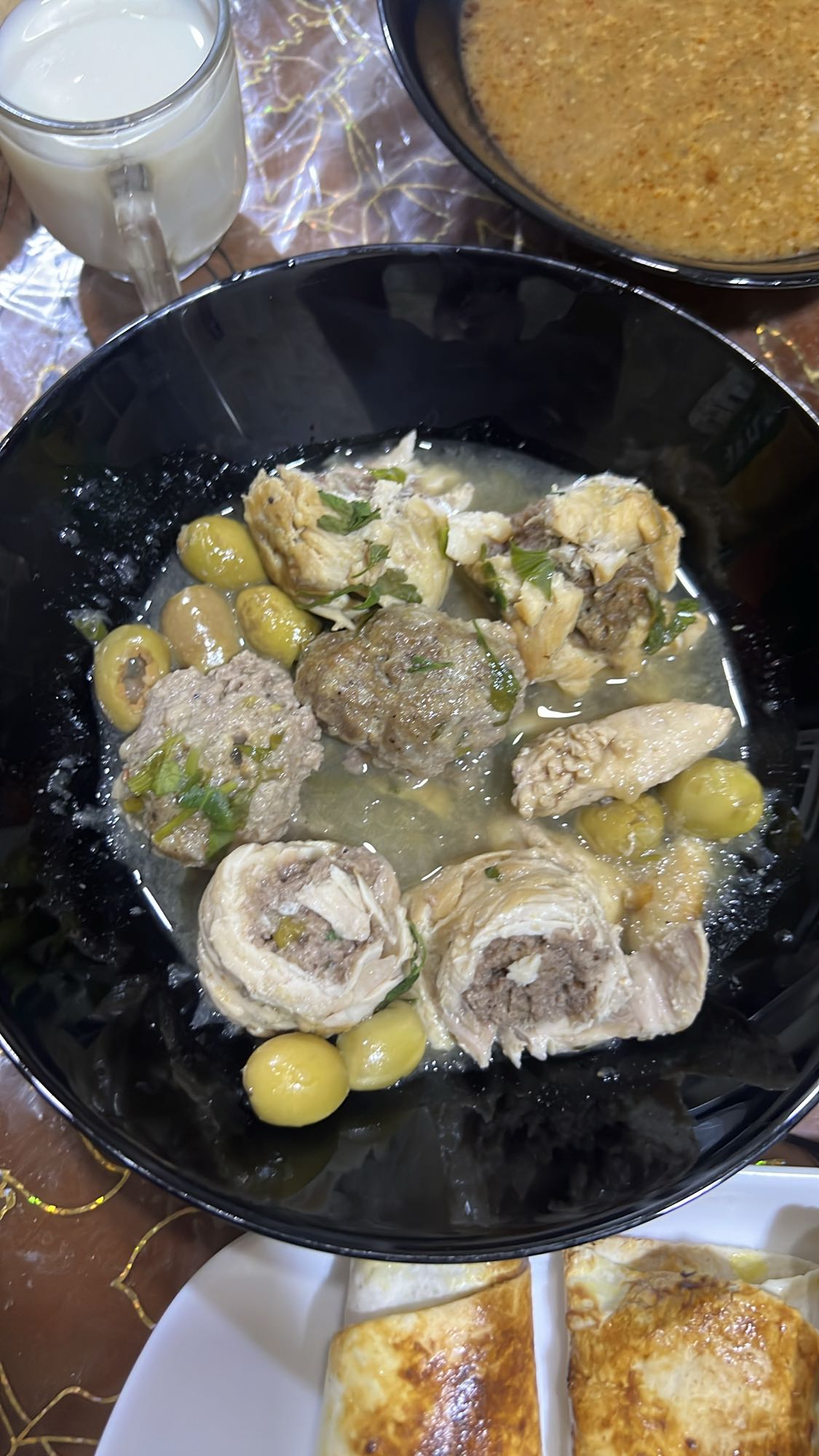 Poulet farci aux olives