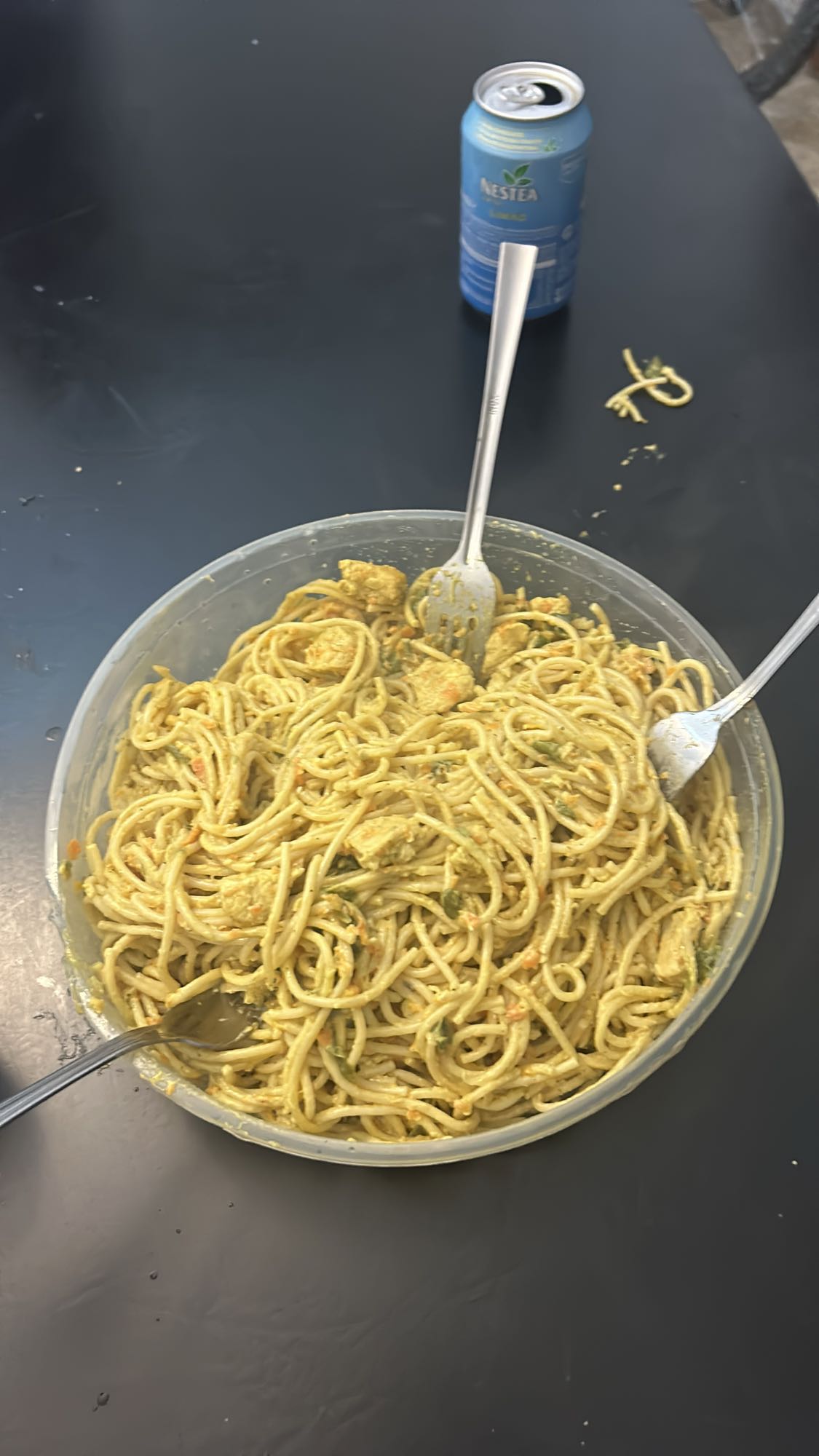 Espaguetis con pollo