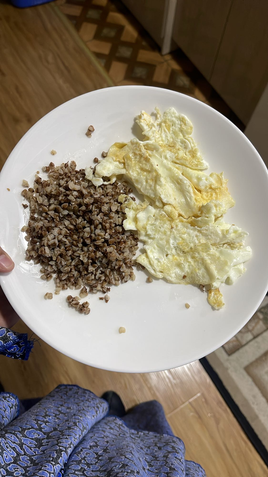 Гречка с яичницей