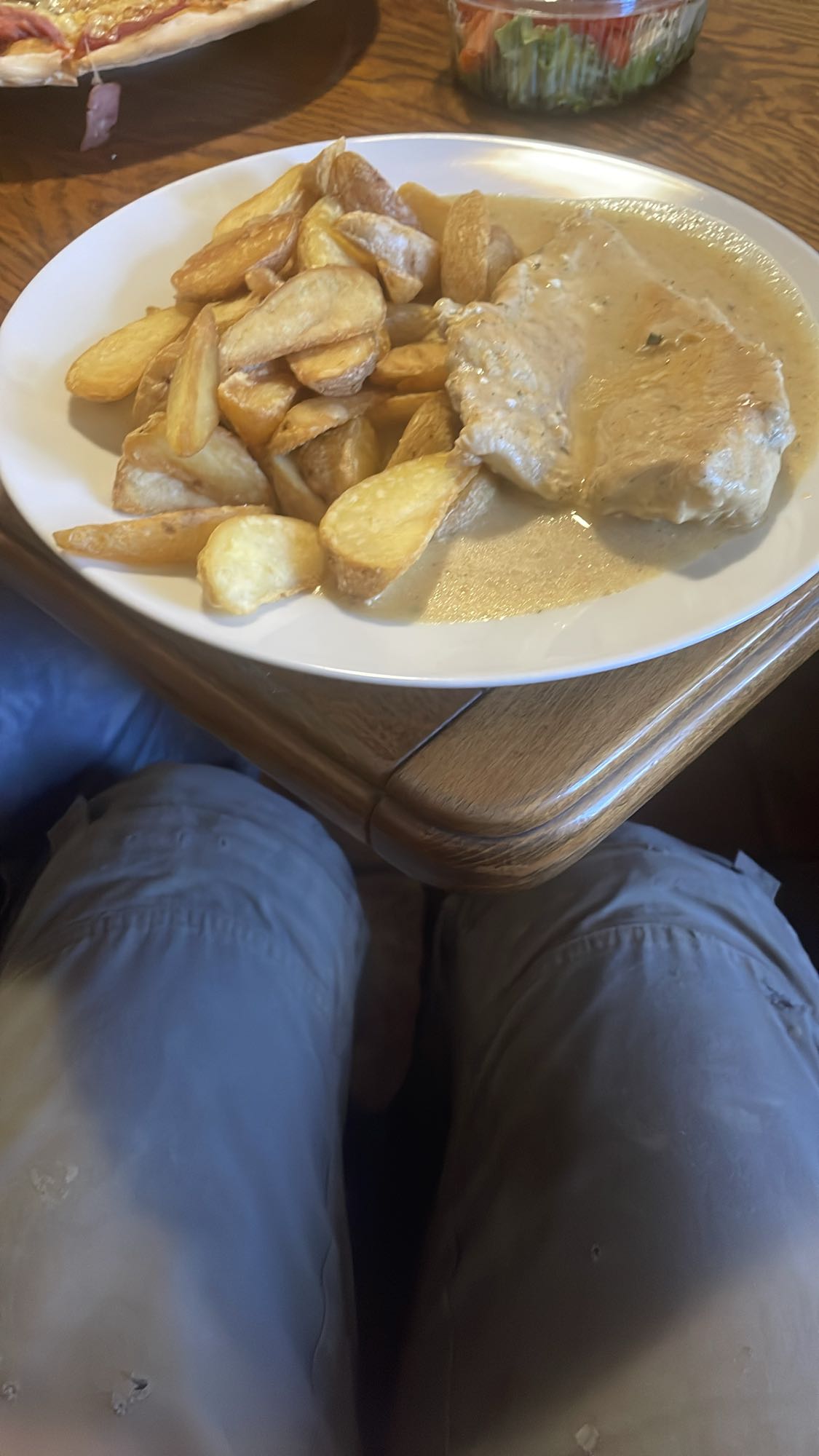 Piščanec s krompirčkom