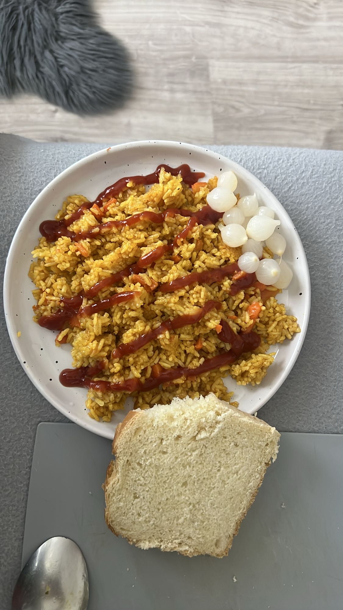 Жареный рис с кетчупом