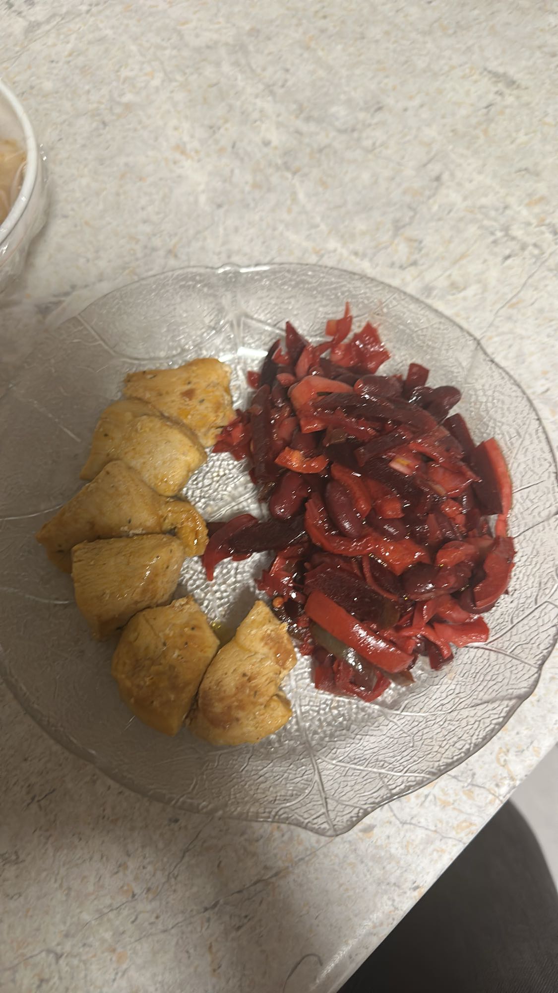 Hähnchen mit Rote-Bete-Salat