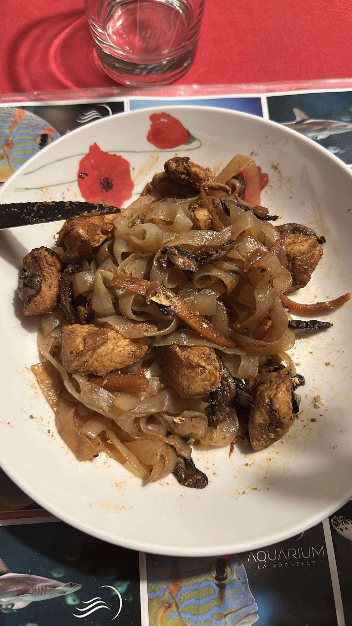 Nouilles sautées au poulet