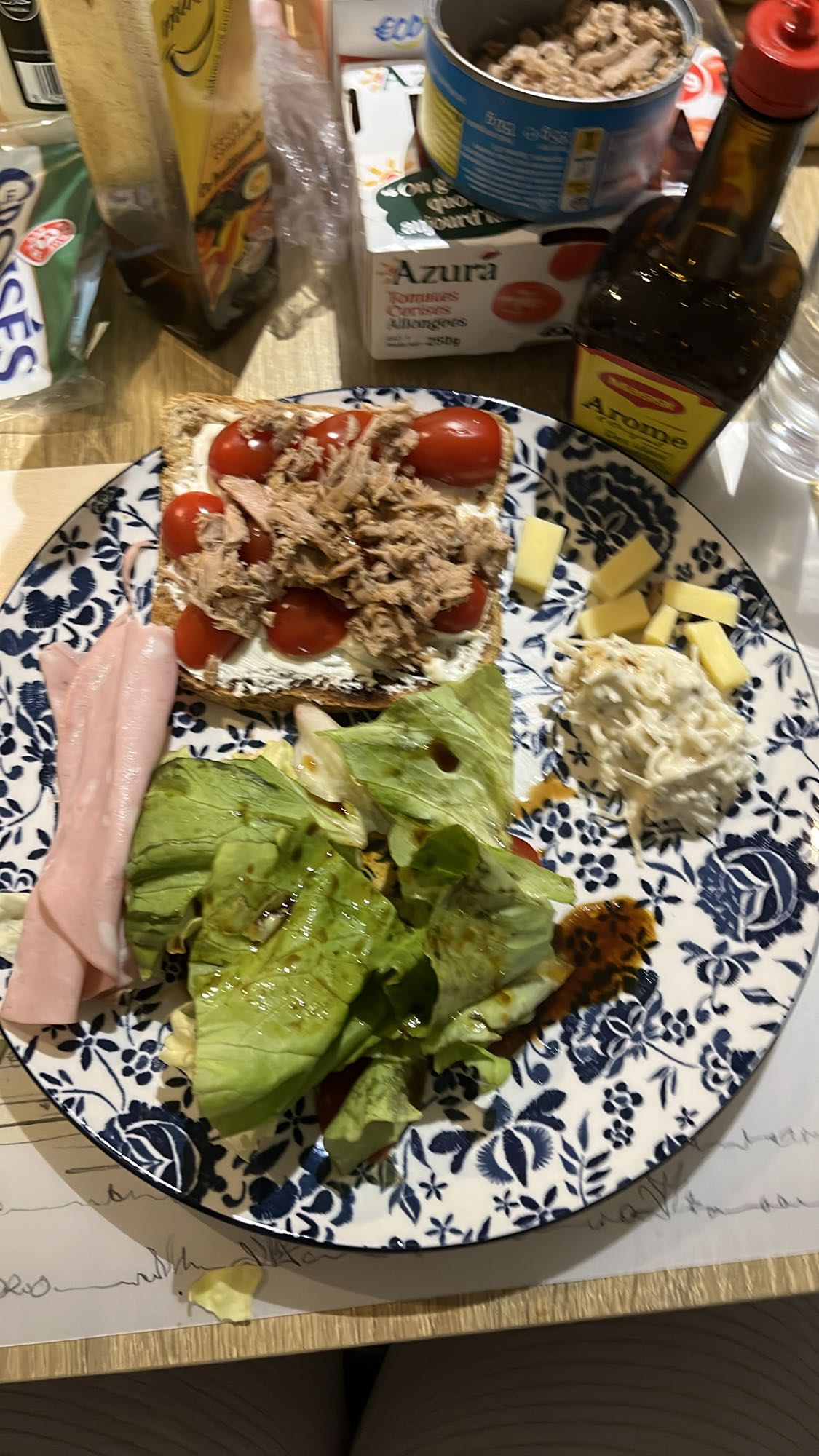 Tartine au thon et salade