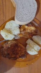 Grilled Chicken with Potatoes
