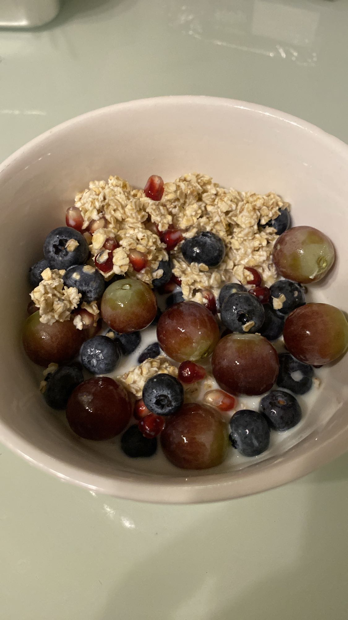 Haferflocken mit Früchten