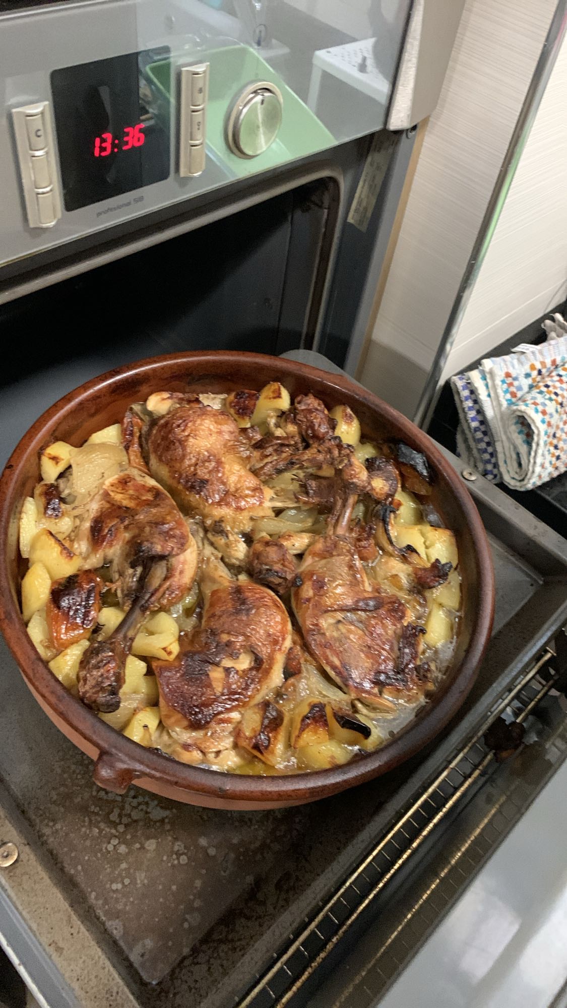 Cordero al horno con patatas