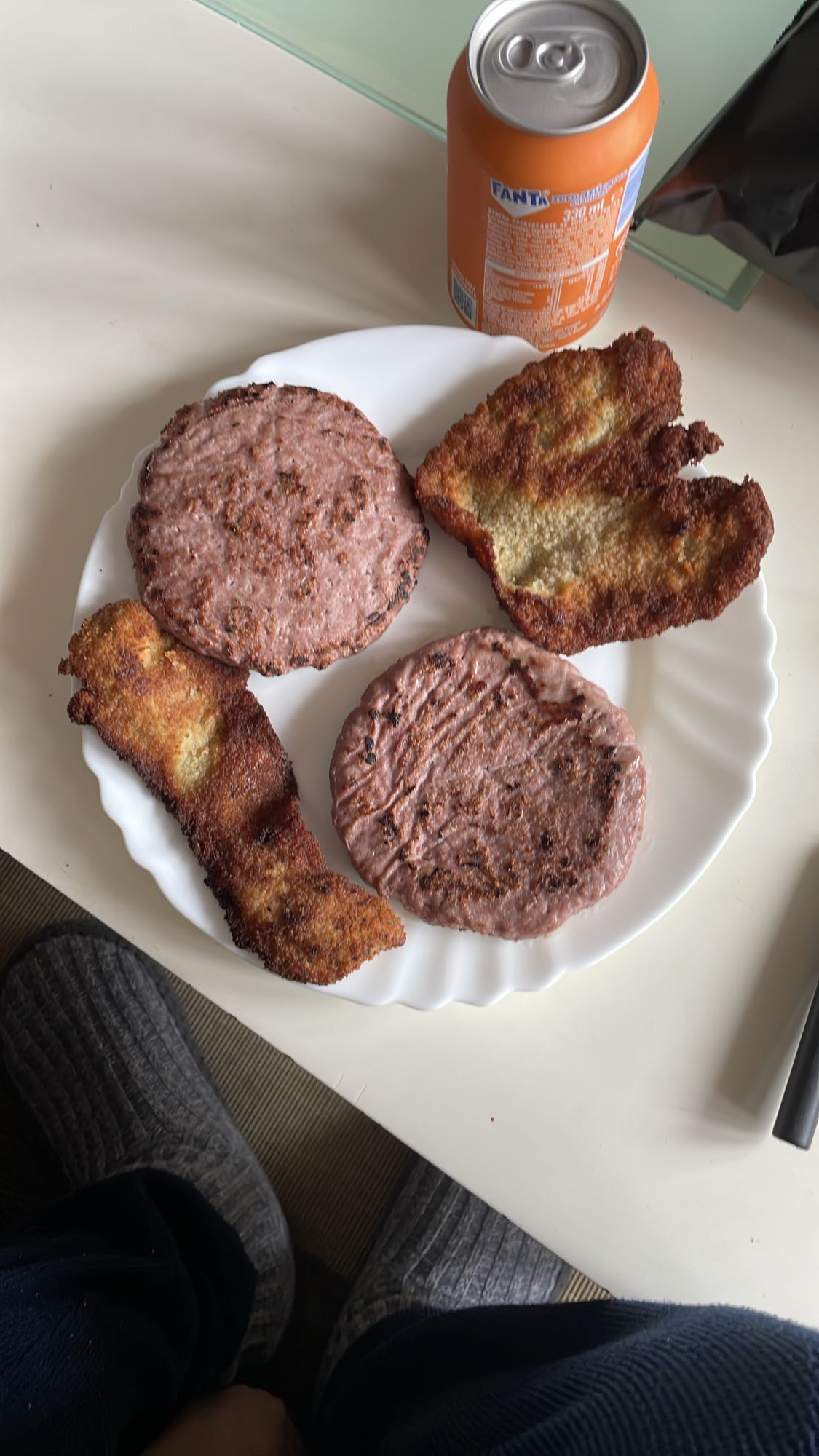 Hamburguesas con pan frito