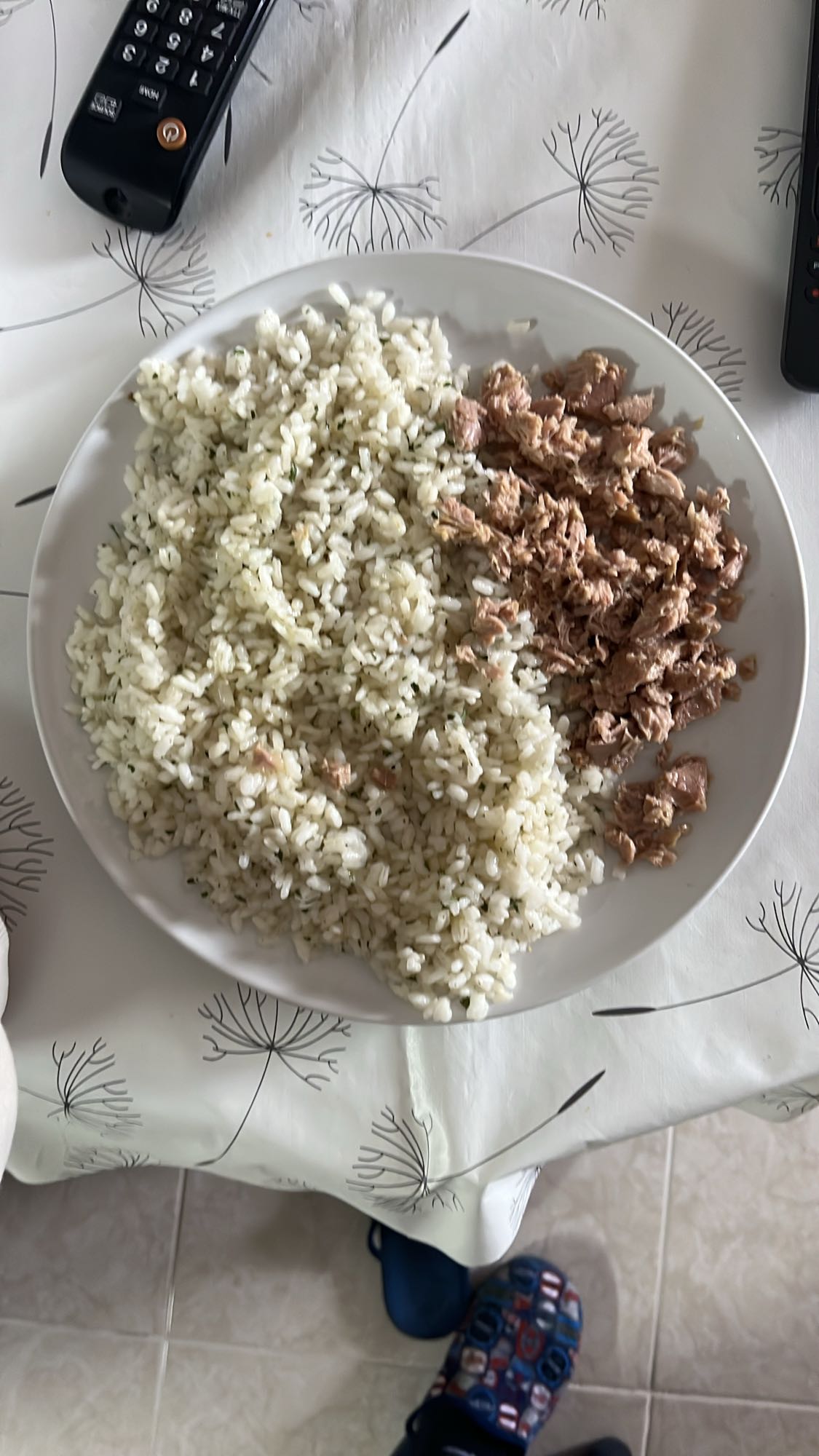 Arroz con atún