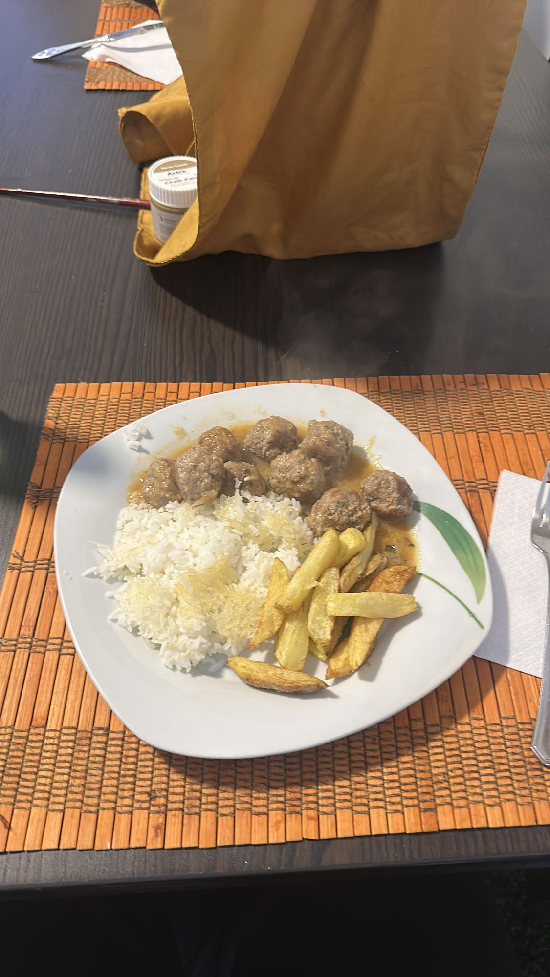 Albóndigas con arroz