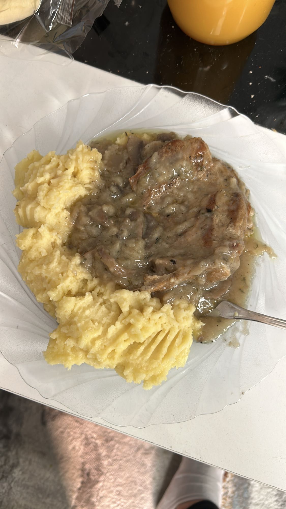 Mashed Potatoes with Gravy