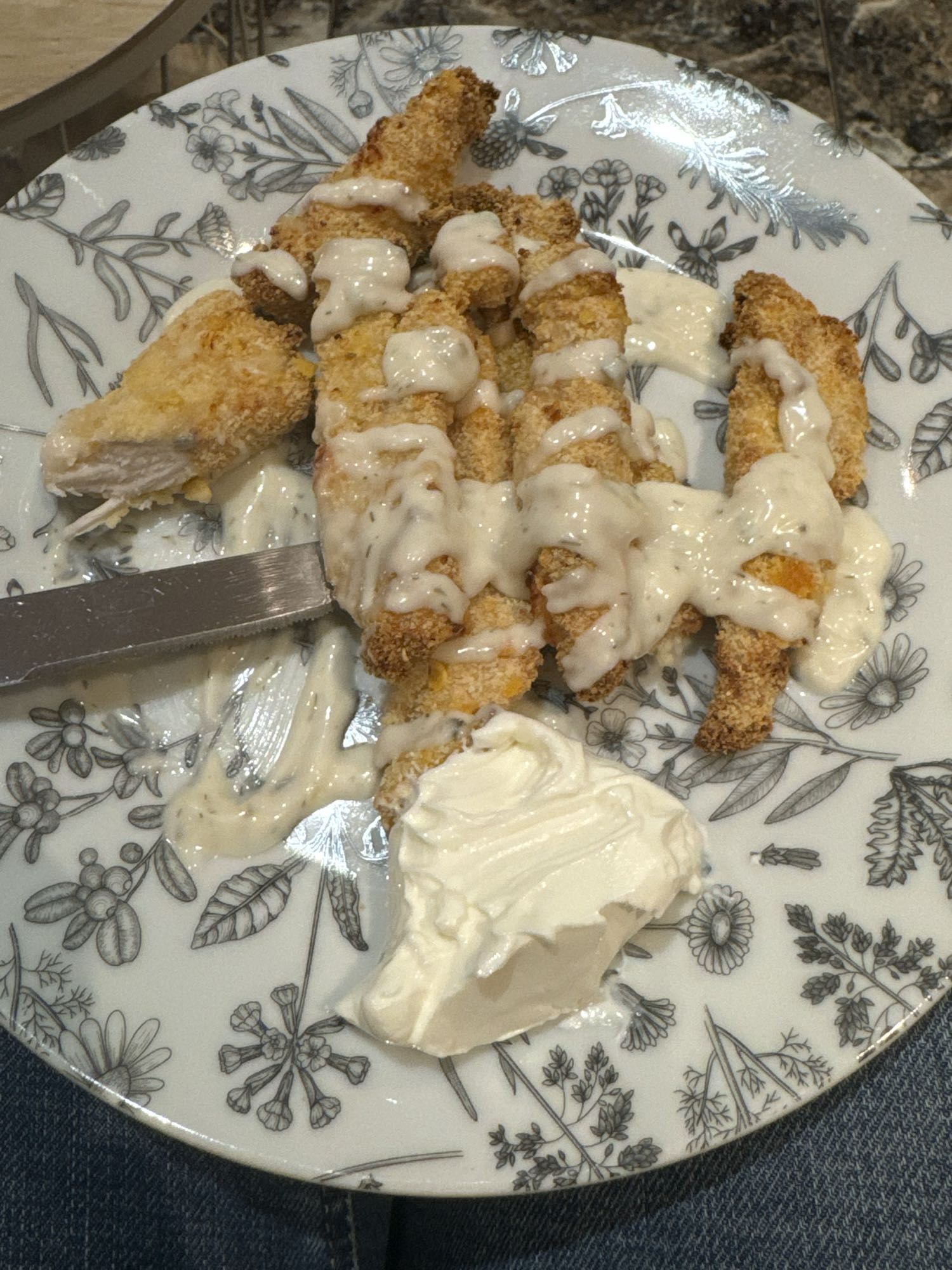 Pollo empanizado al horno