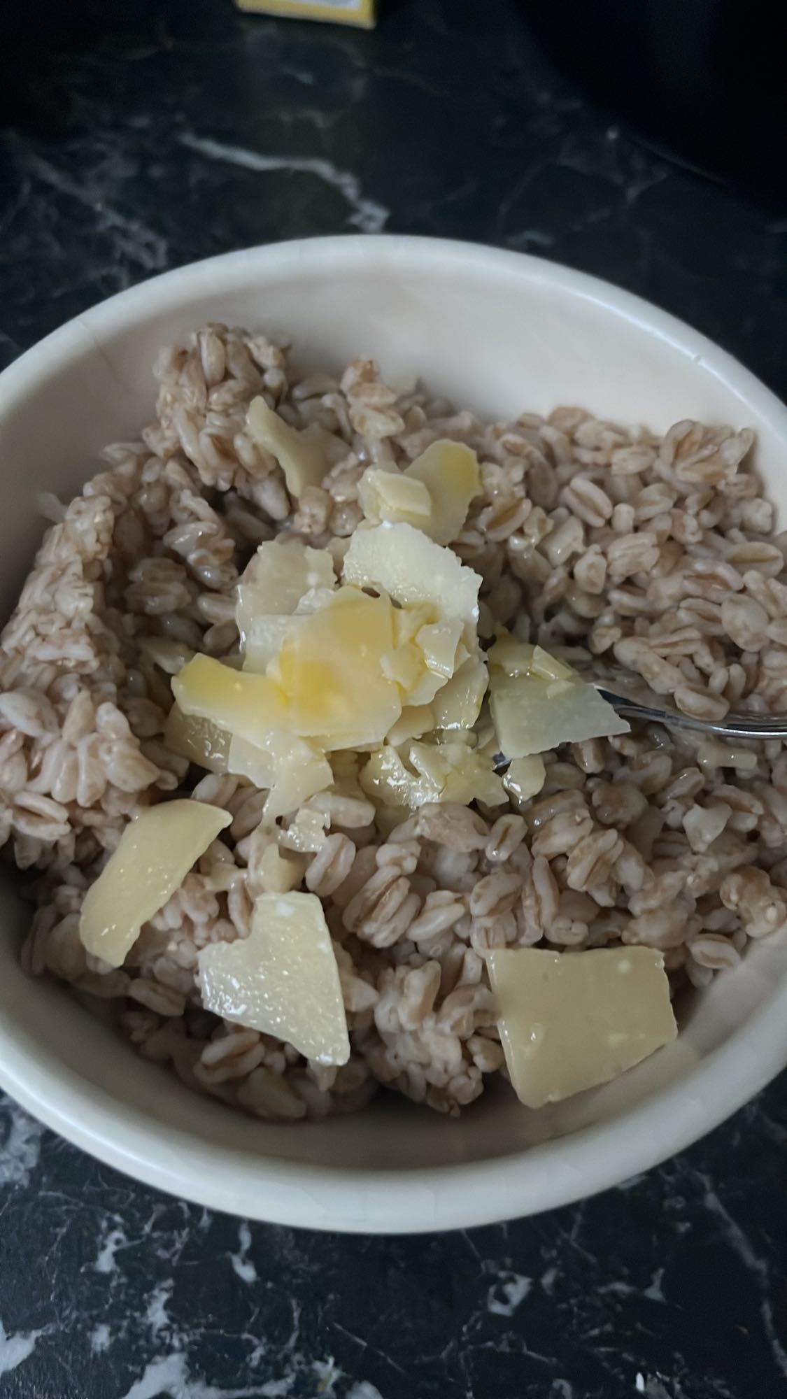 Gerstenrisotto mit Käse