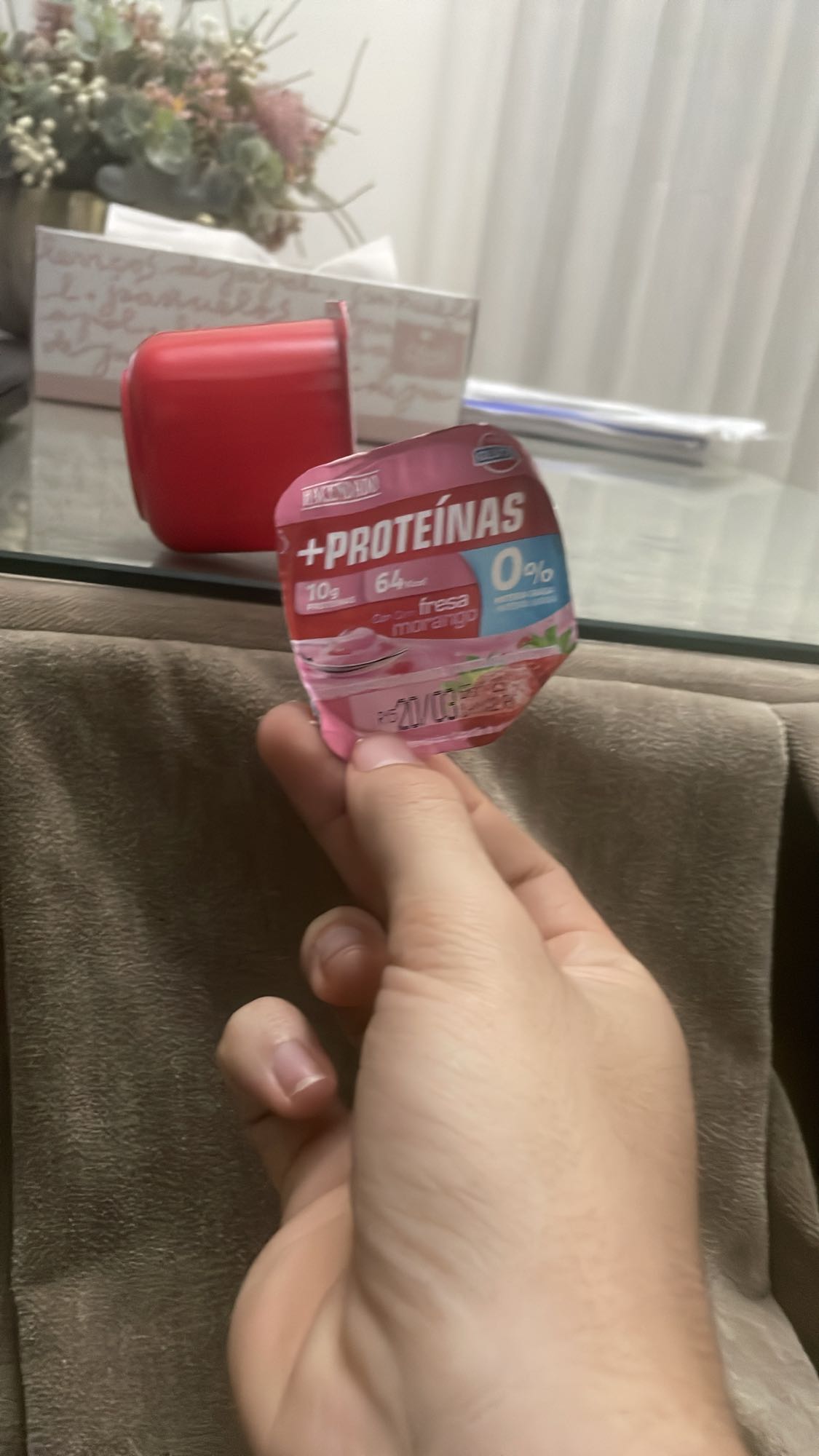 Yogur de fresa proteico