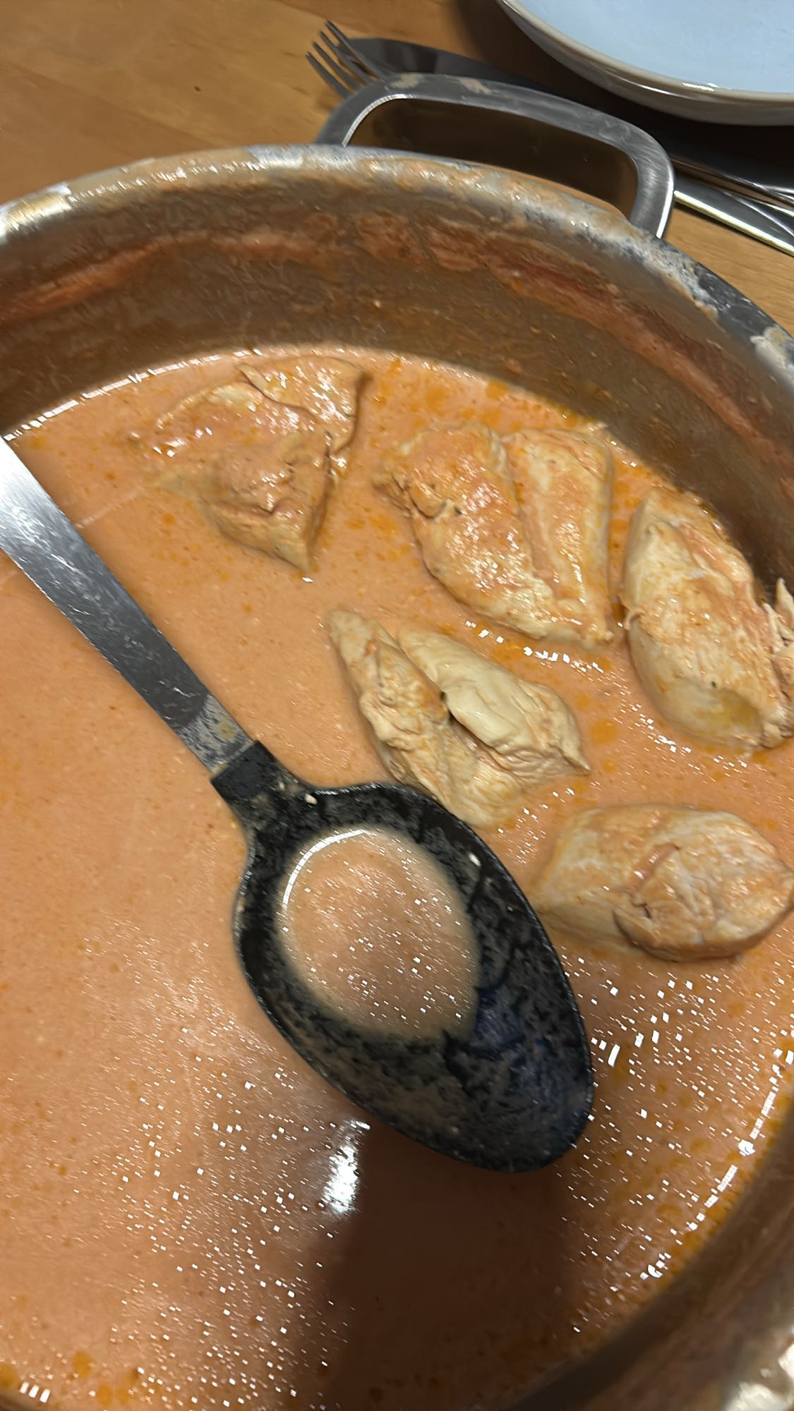 Hähnchen in Sahnesoße