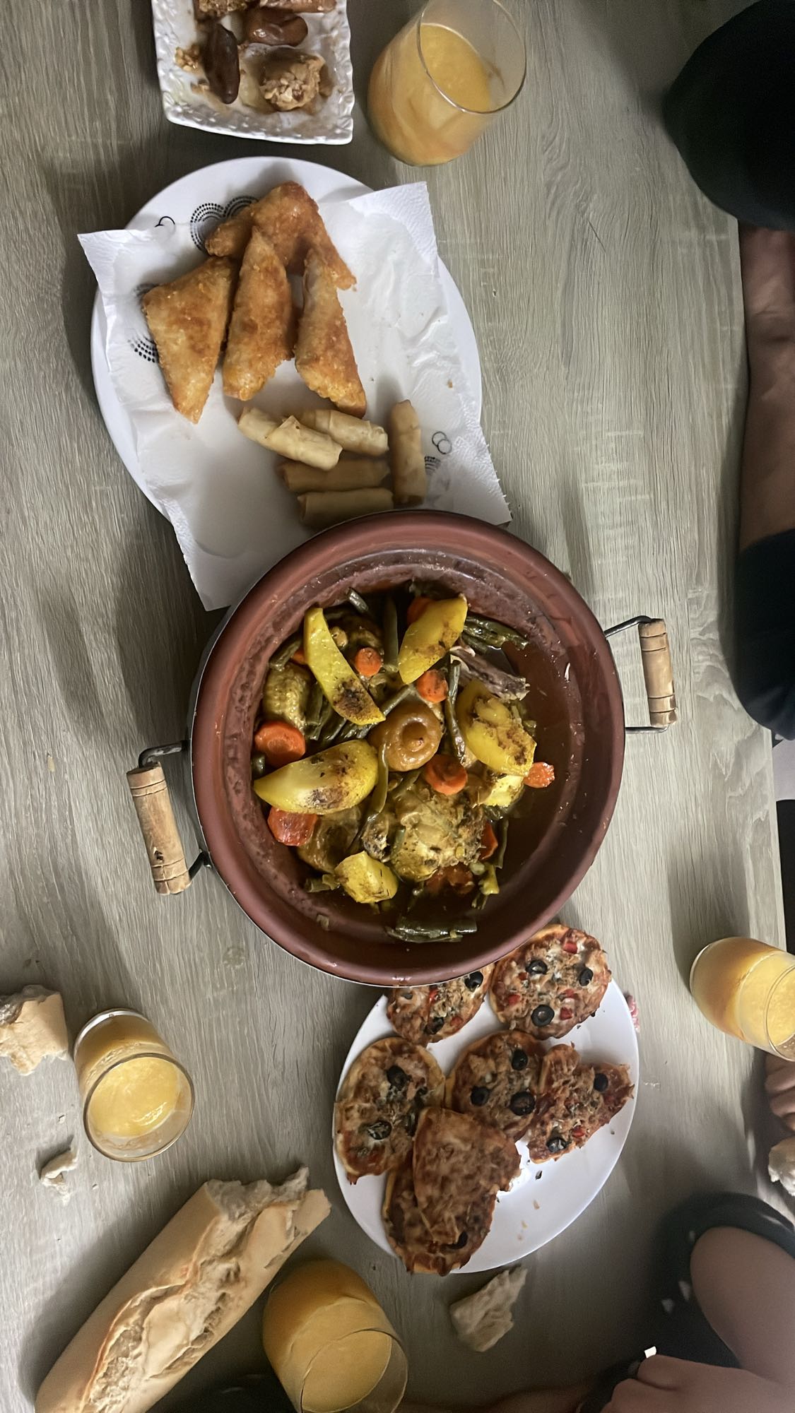 Tajín con aperitivos